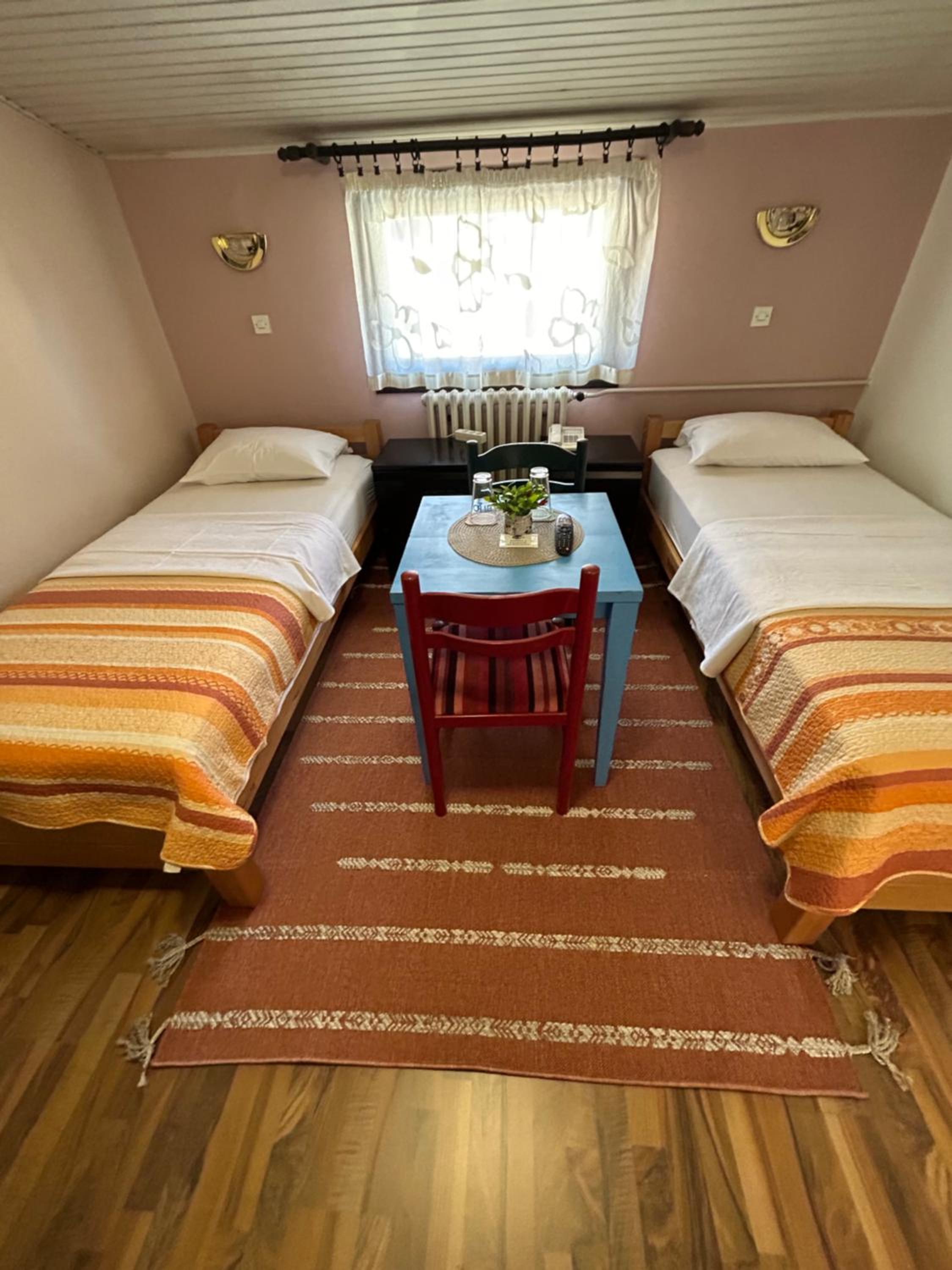 Hondo Rooms & Apartments