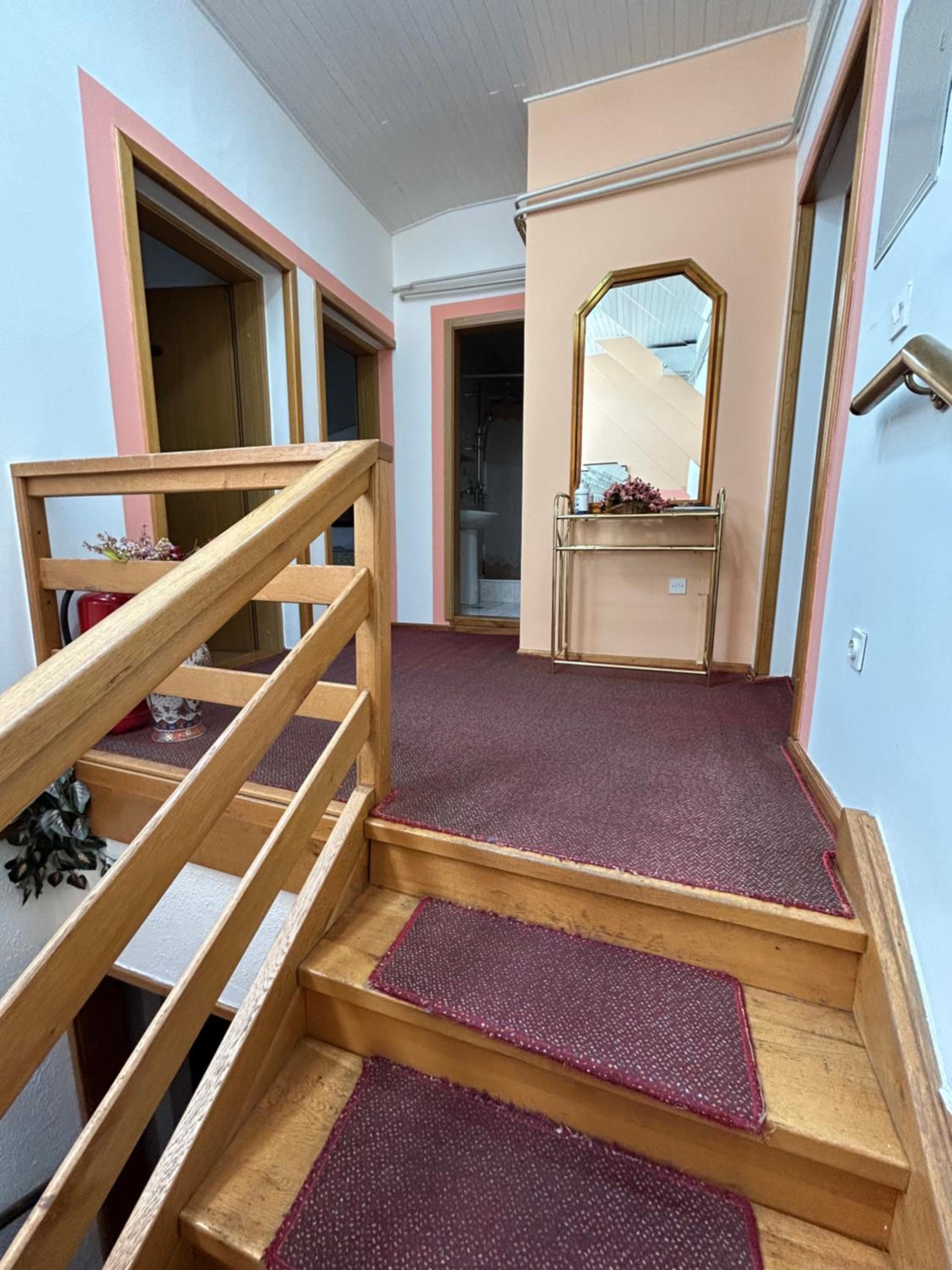 Hondo Rooms & Apartments