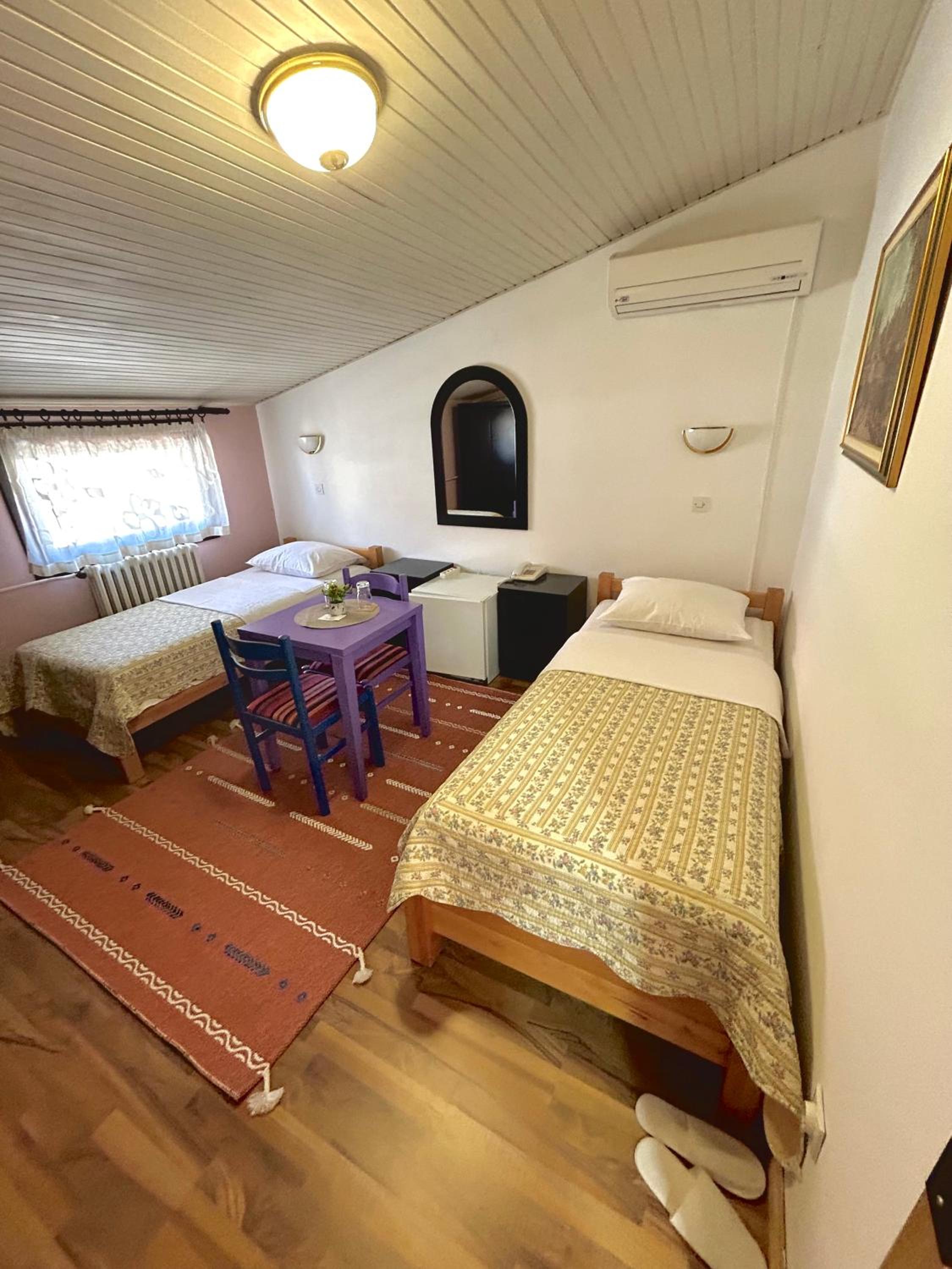 Hondo Rooms & Apartments