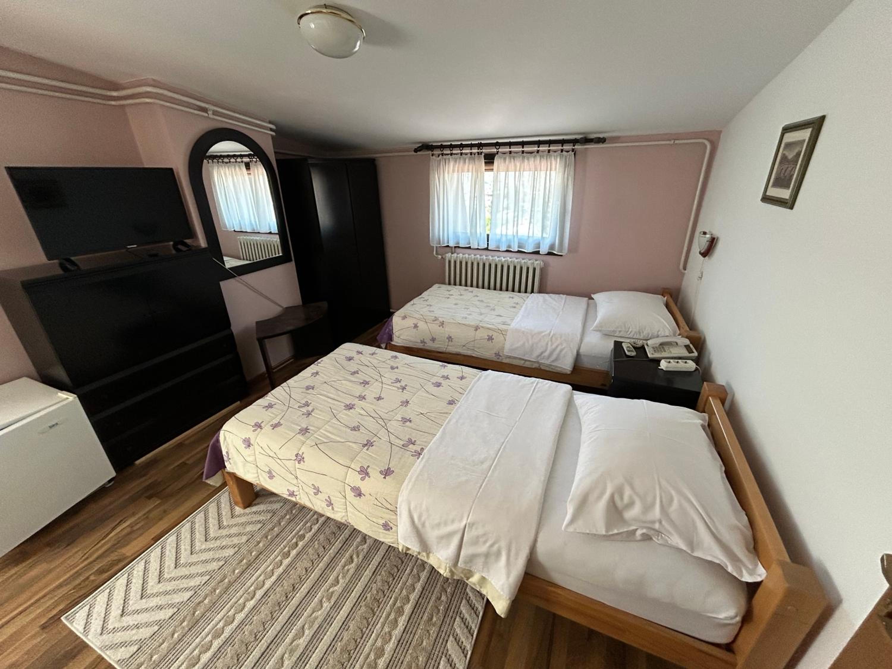 Hondo Rooms & Apartments