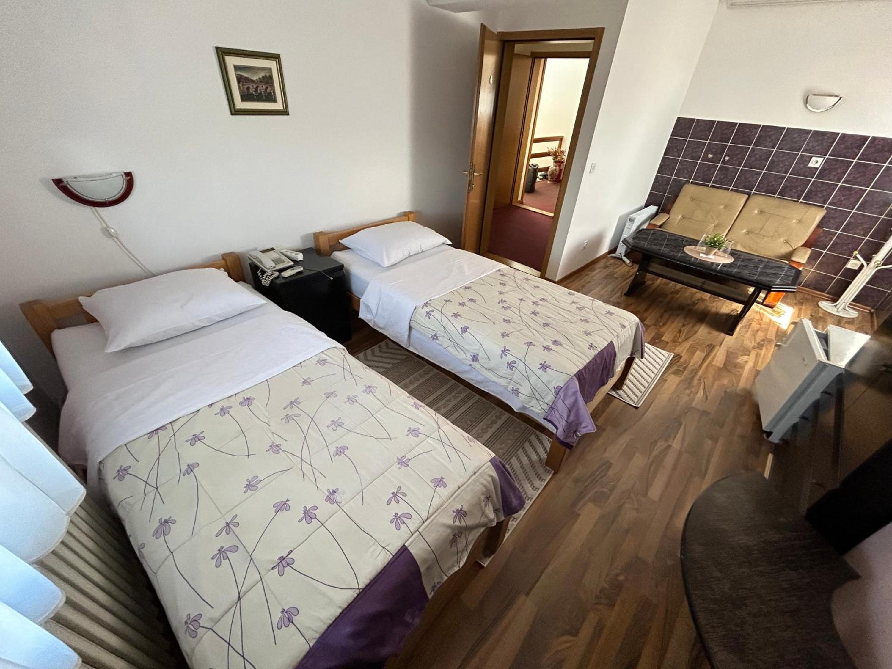 Hondo Rooms & Apartments
