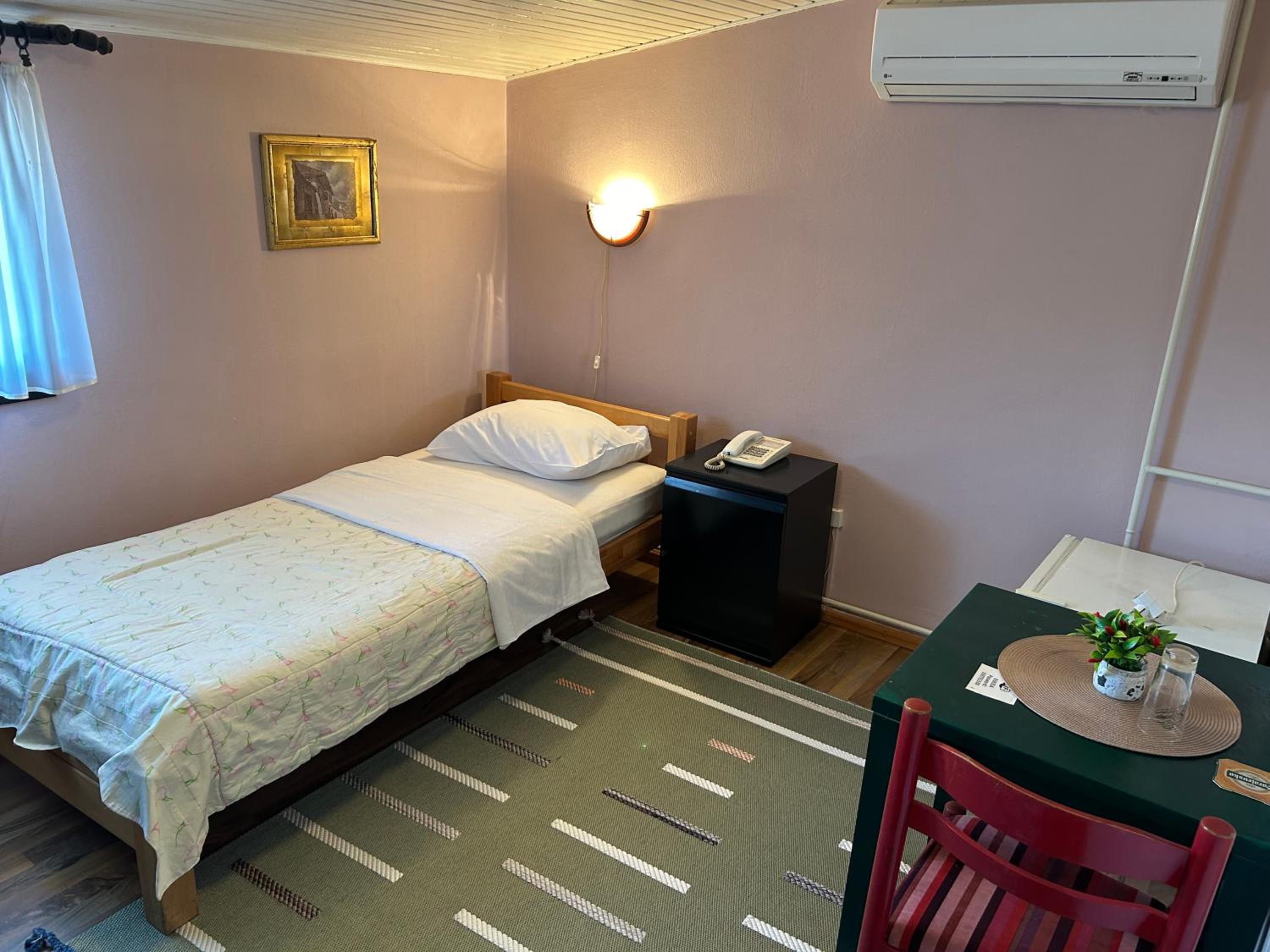 Hondo Rooms & Apartments