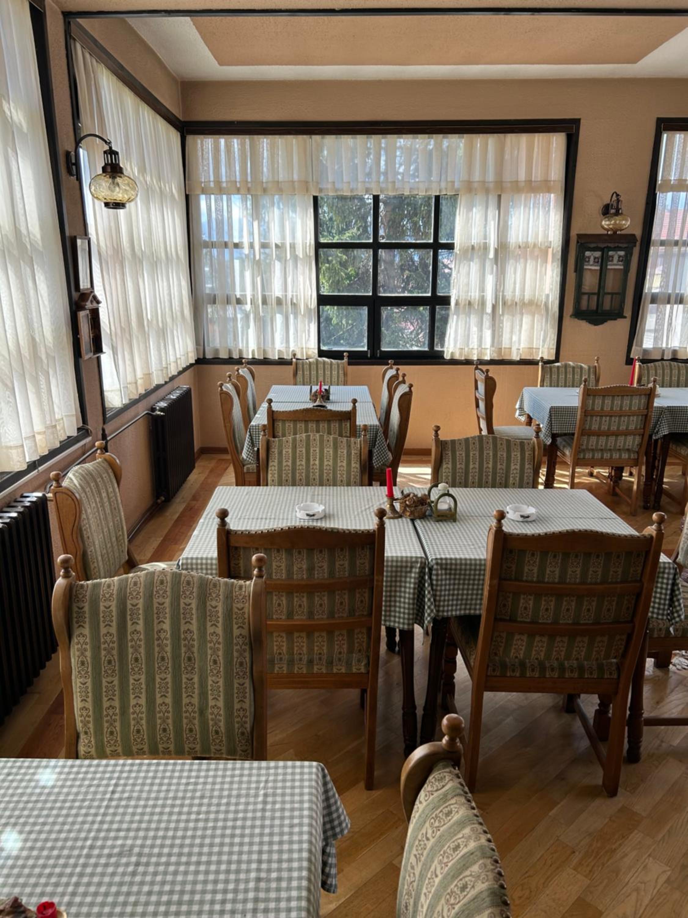 Hondo Rooms & Apartments