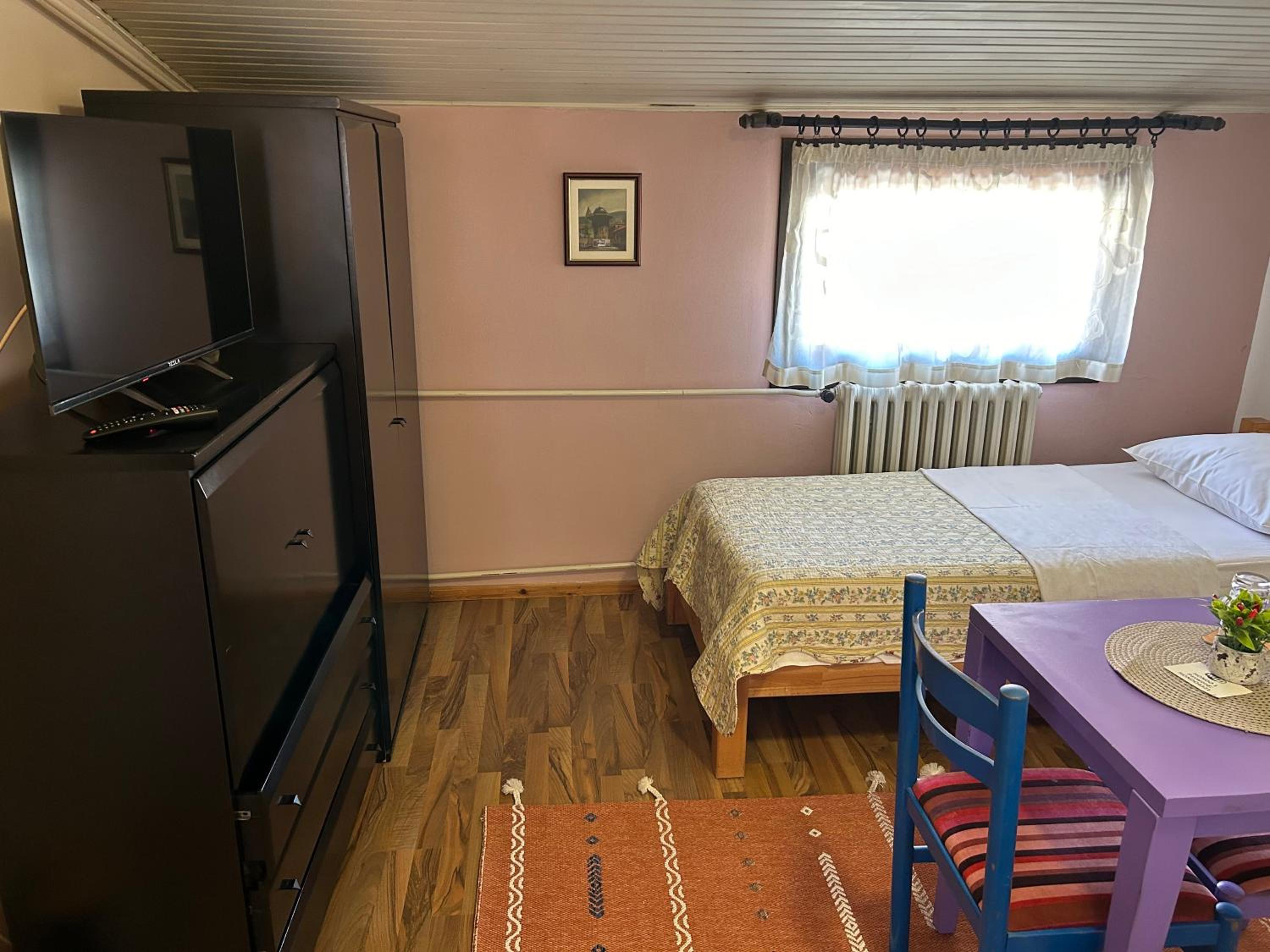 Hondo Rooms & Apartments