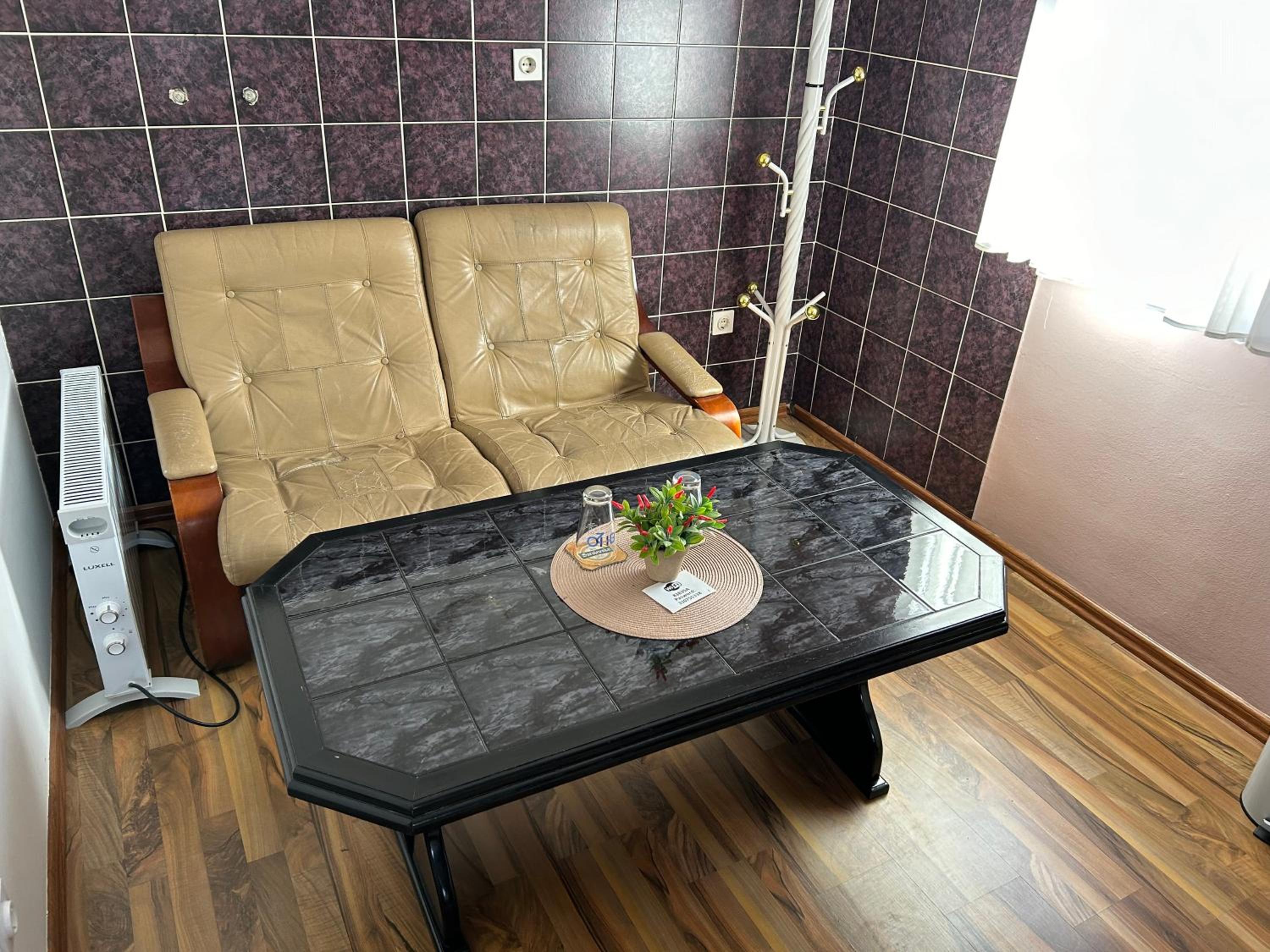Hondo Rooms & Apartments