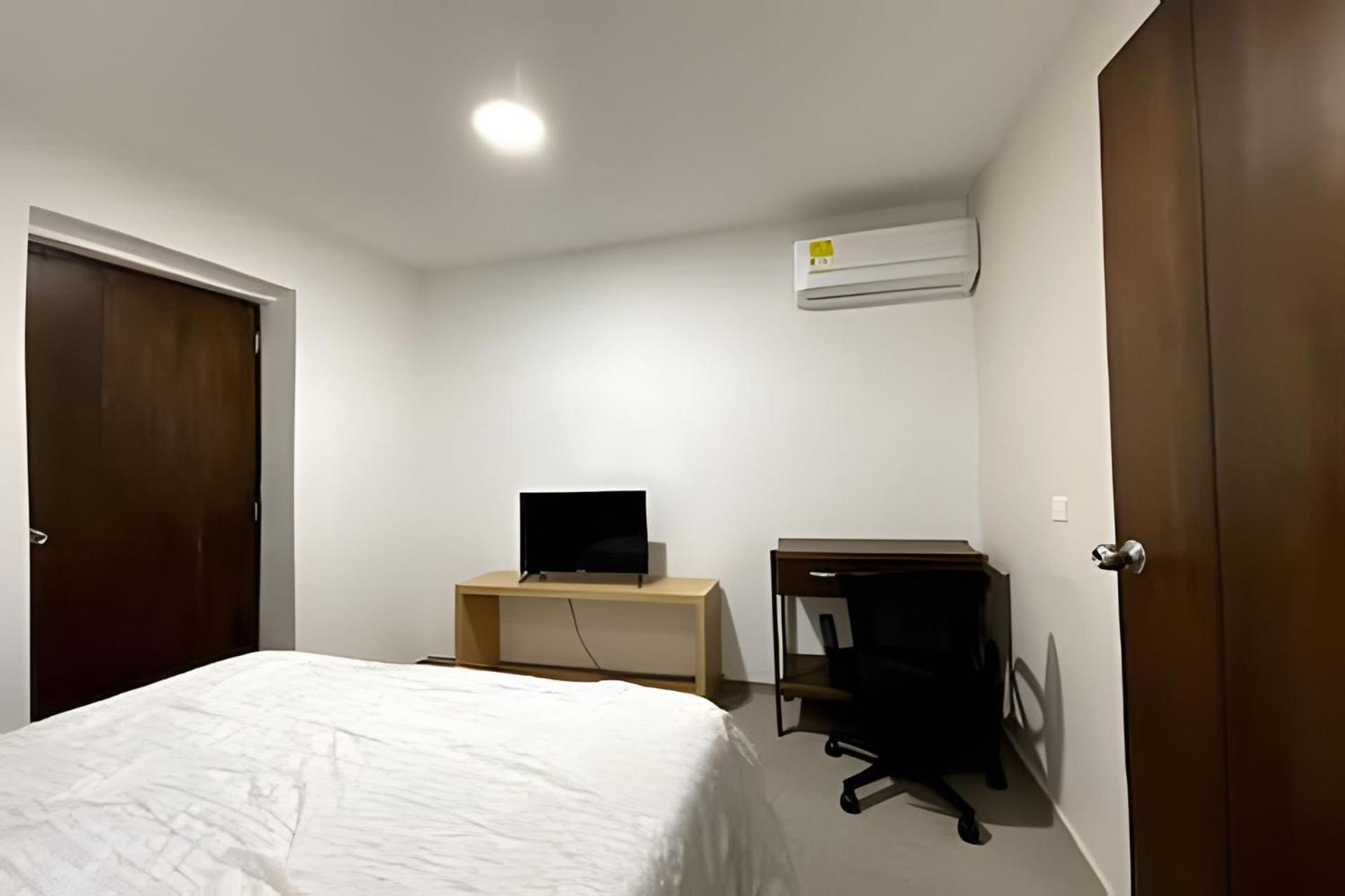 GL Hostal Baq