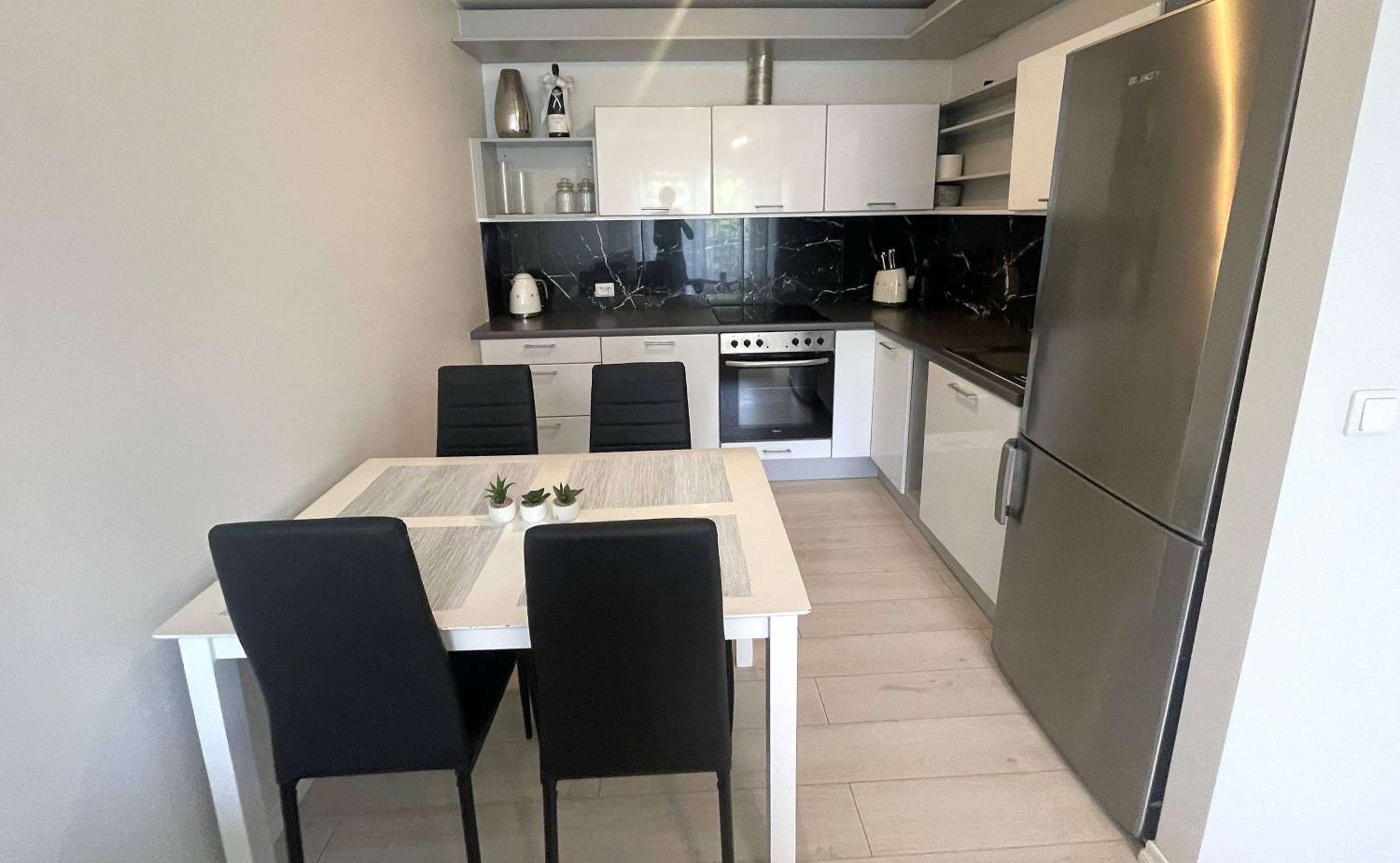 Metsa Apartment