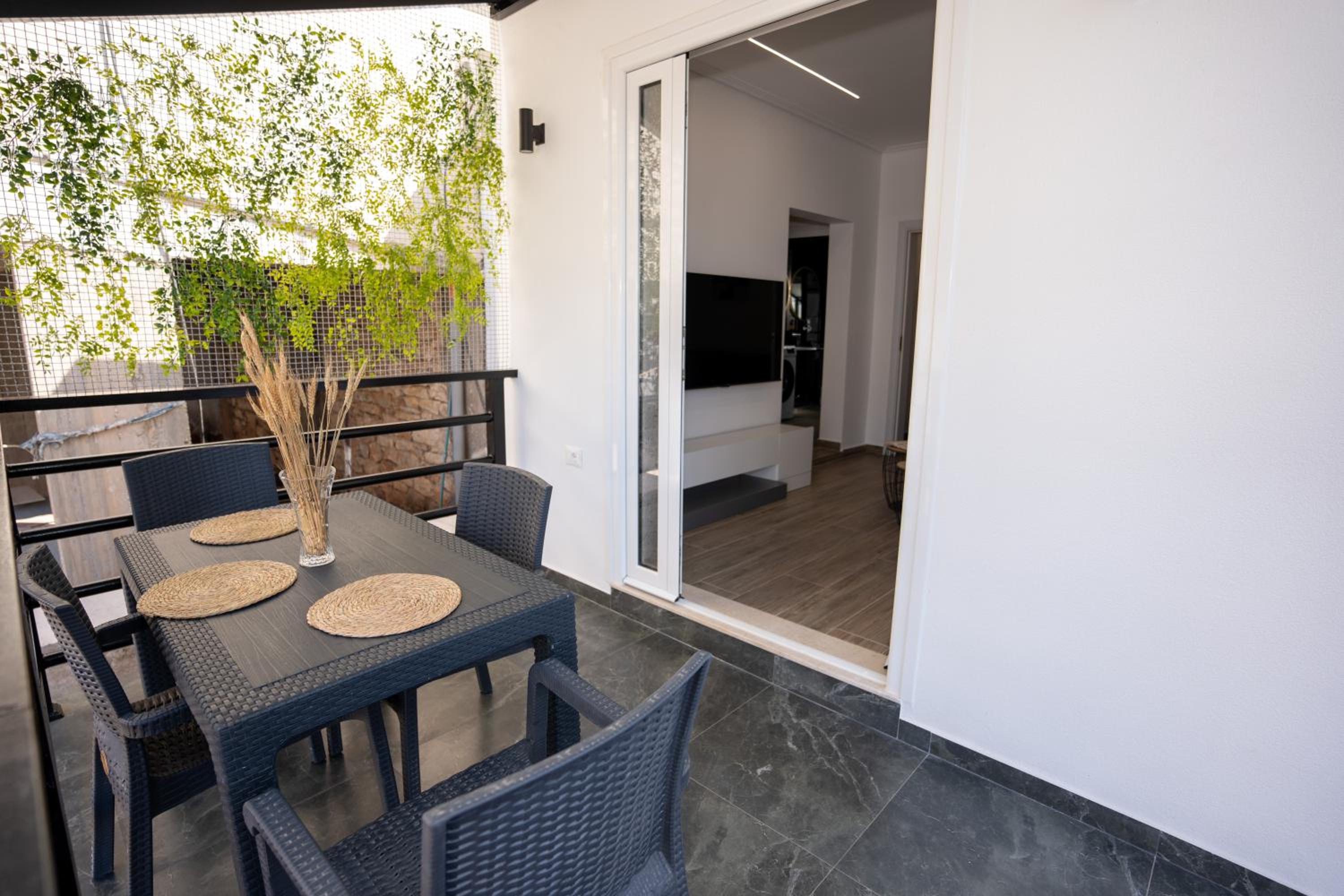 Sunnydream Apartaments Saranda