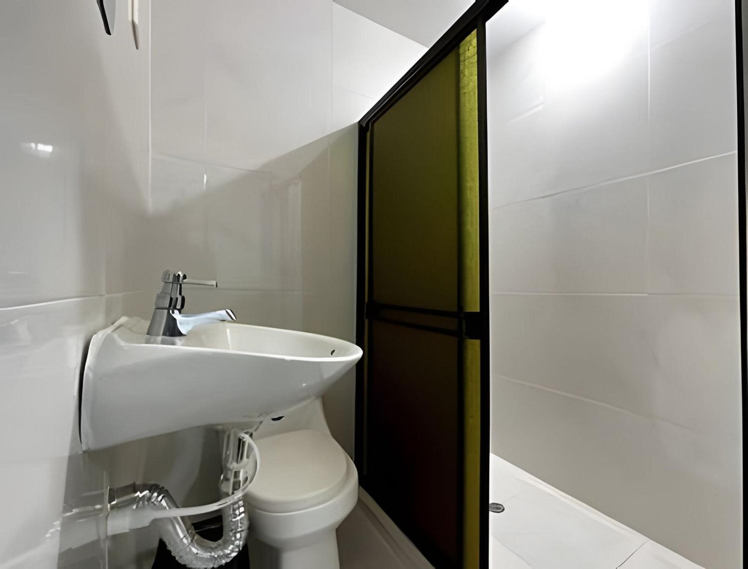 GL Hostal Baq