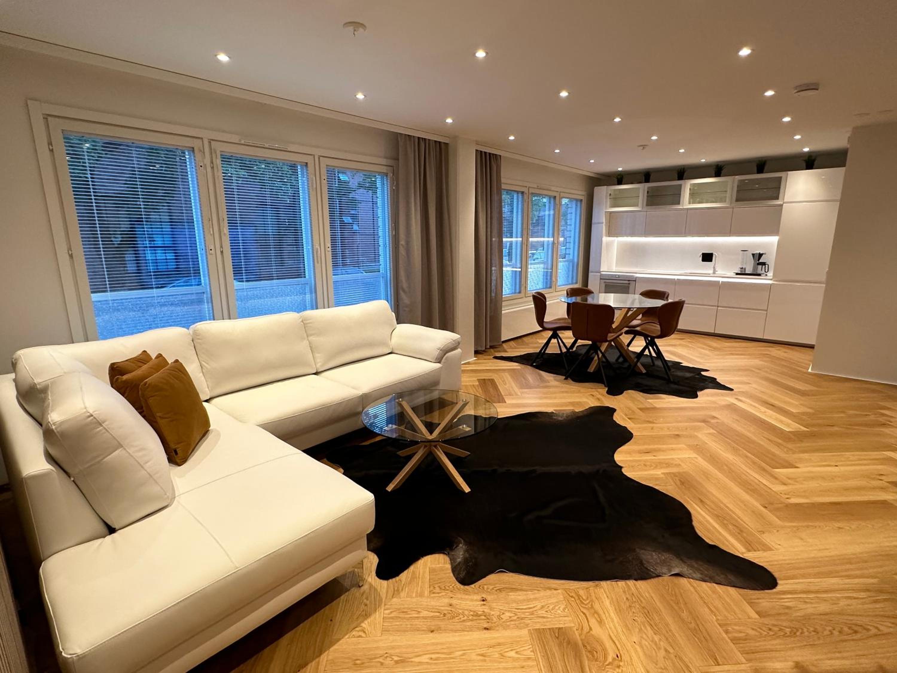 Hotel Kuriren Premium Stay - Central location and Sauna! - Image 1