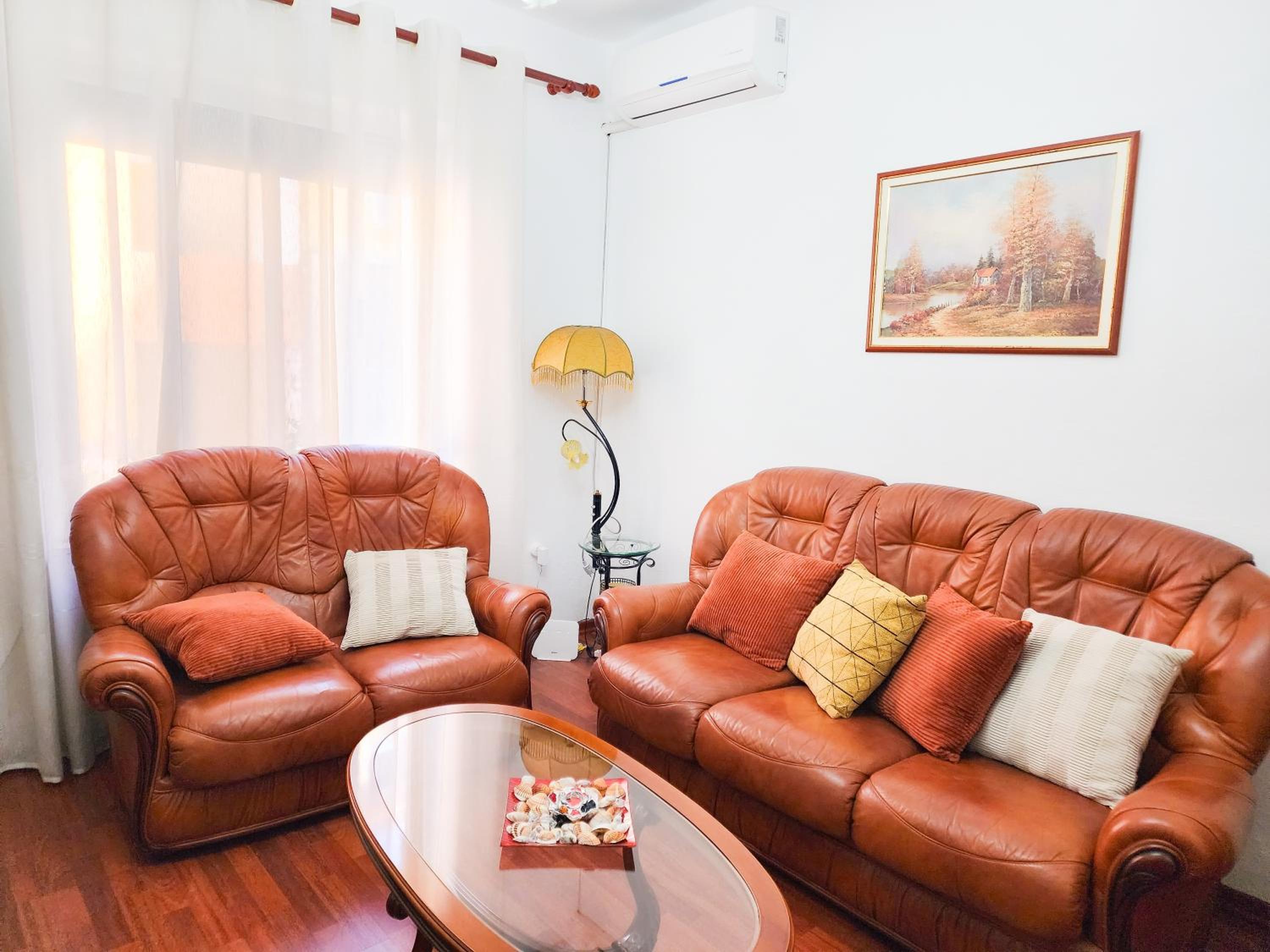 Apartment Sweet Vintage