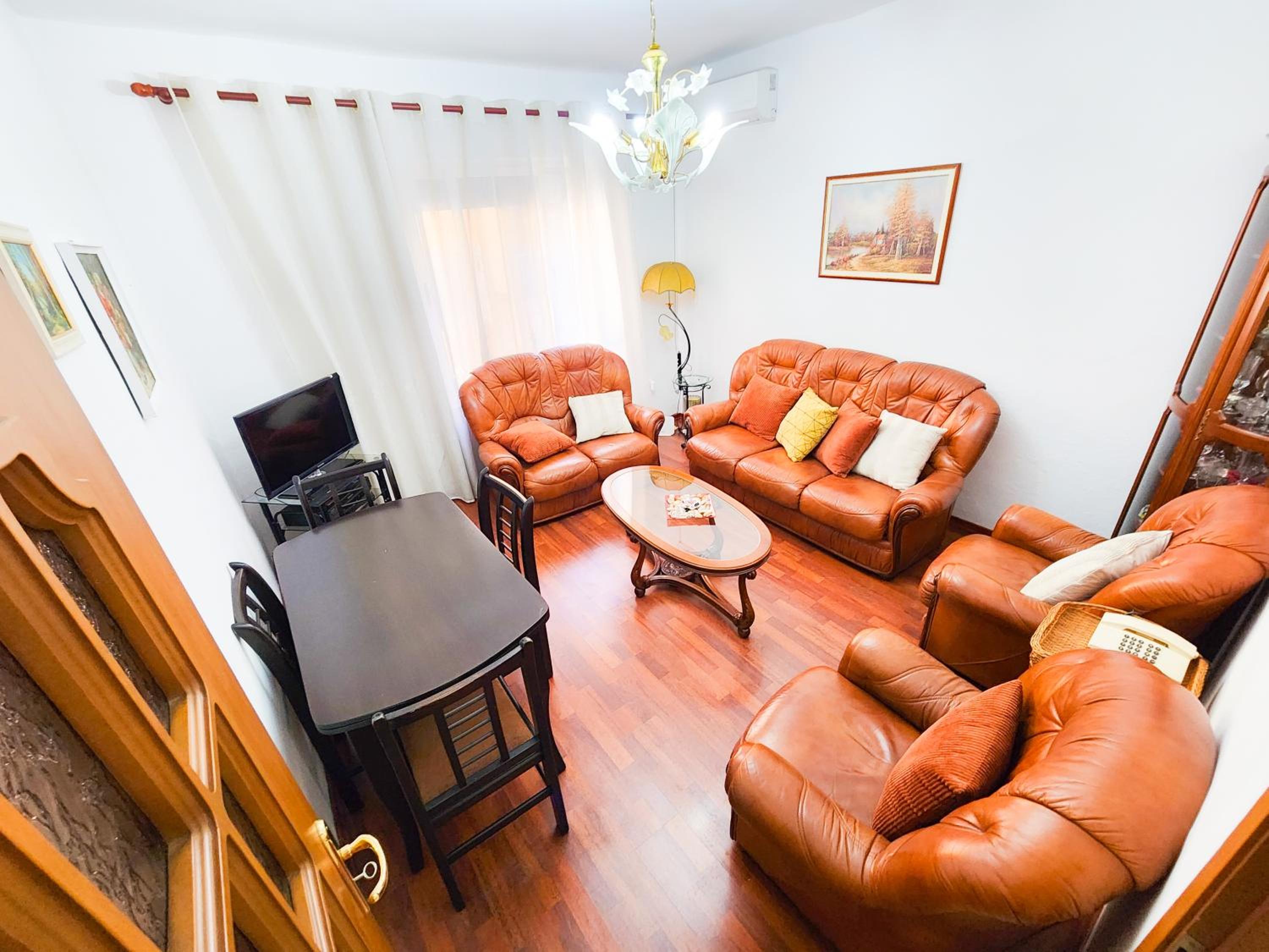Apartment Sweet Vintage