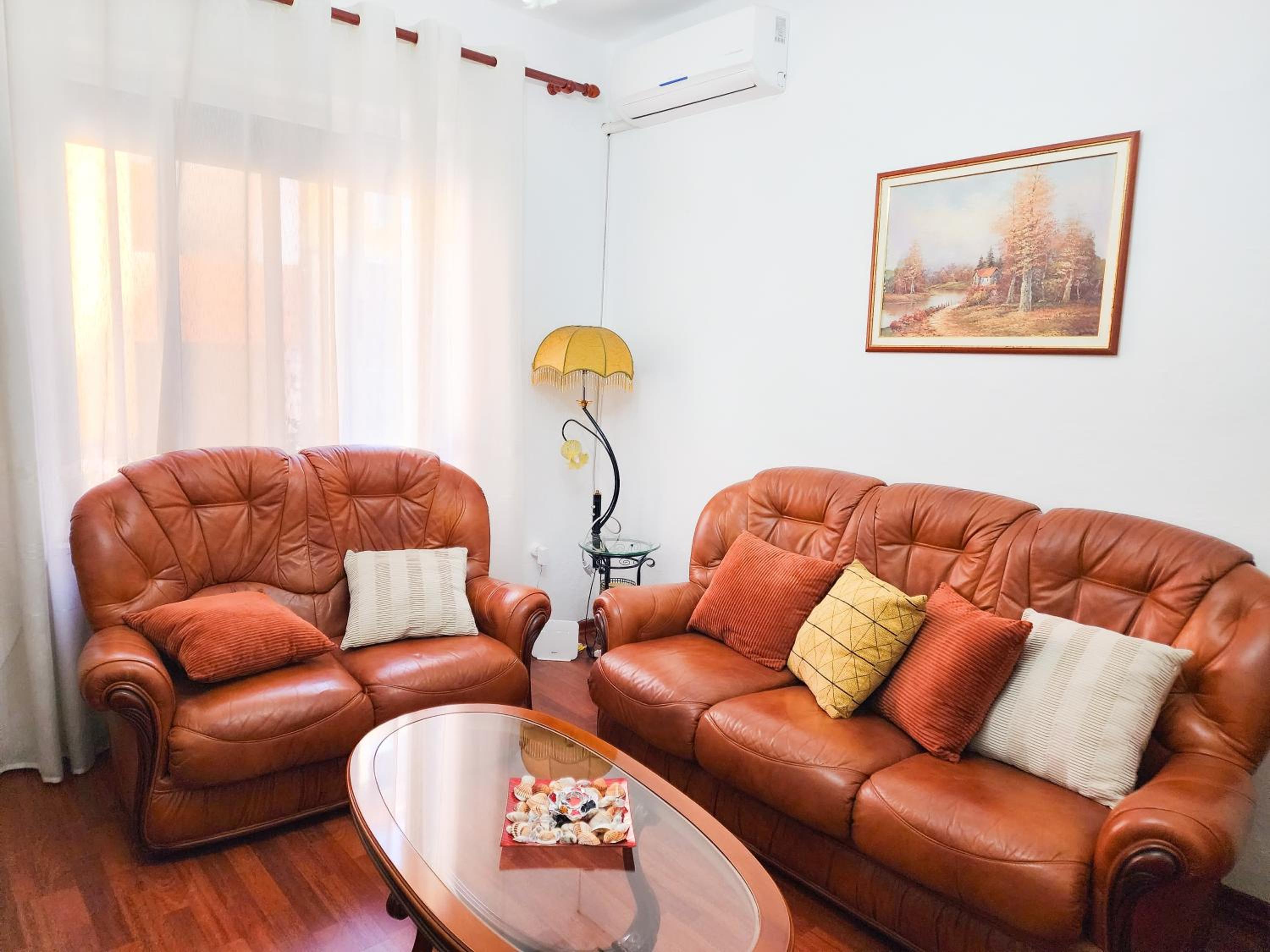 Apartment Sweet Vintage
