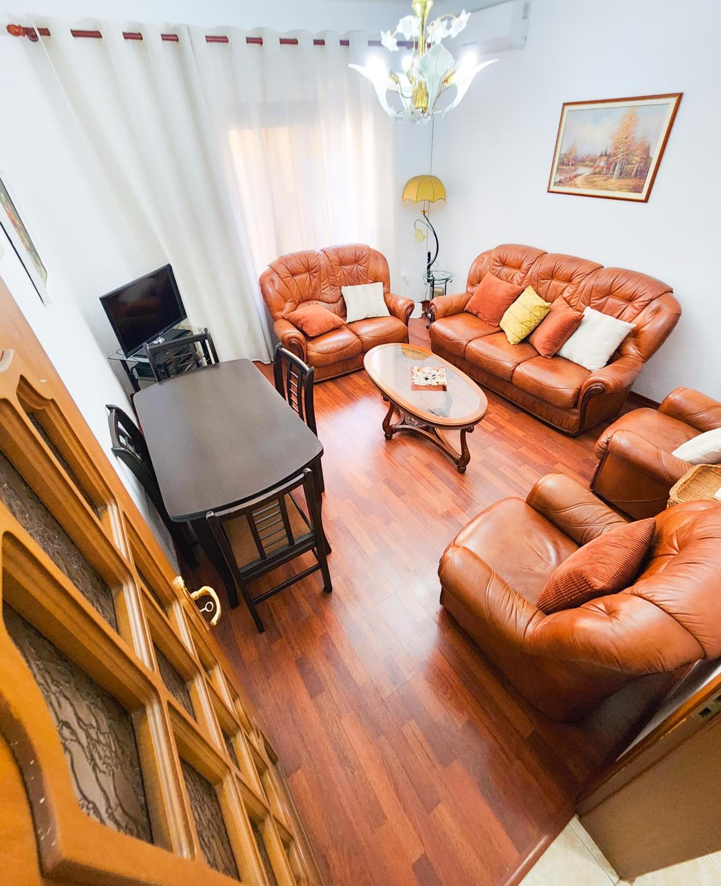 Apartment Sweet Vintage