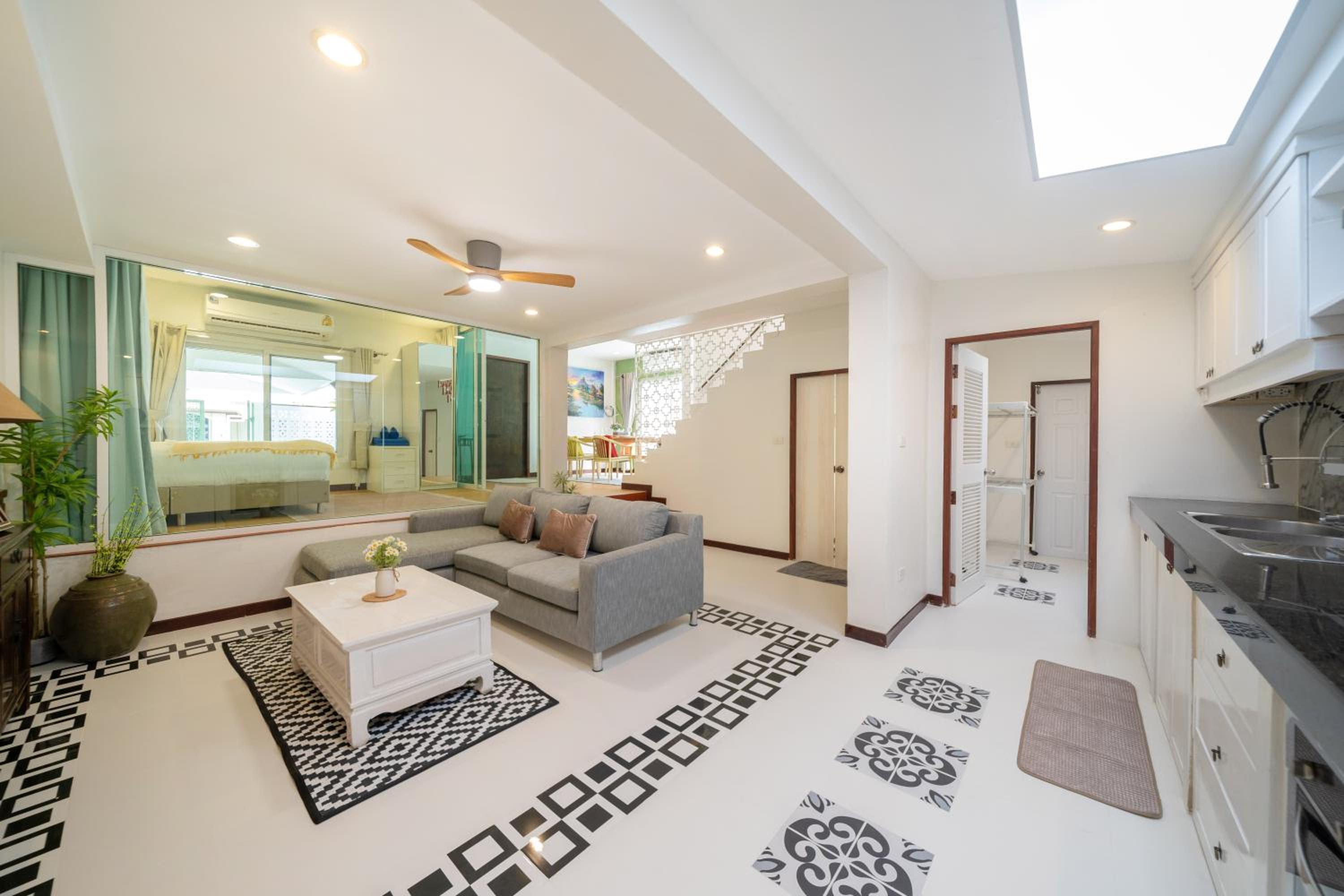 Bangla Patong Pool Villas with 4 Villas different designs choose fro, photo before Book