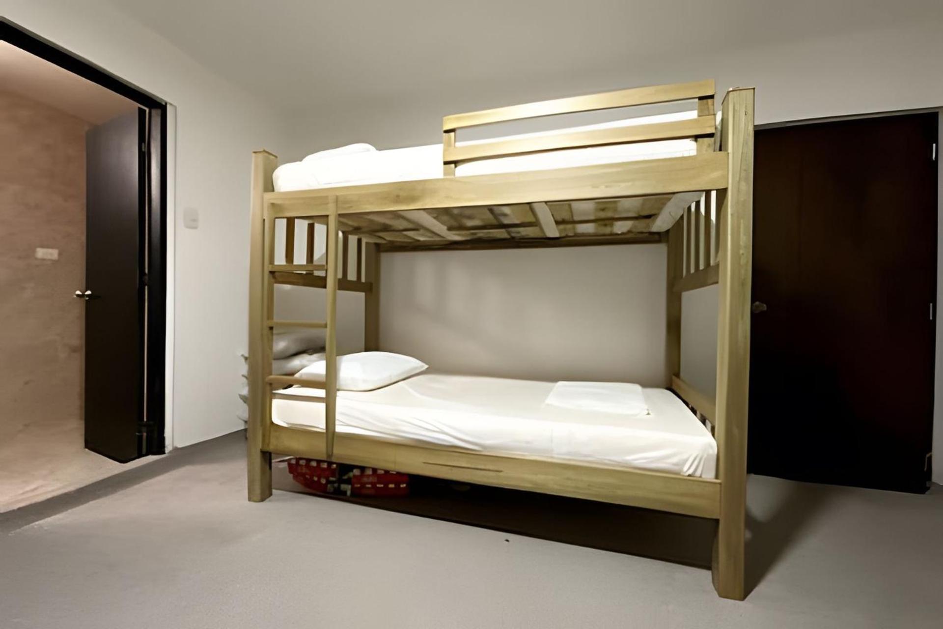 GL Hostal Baq