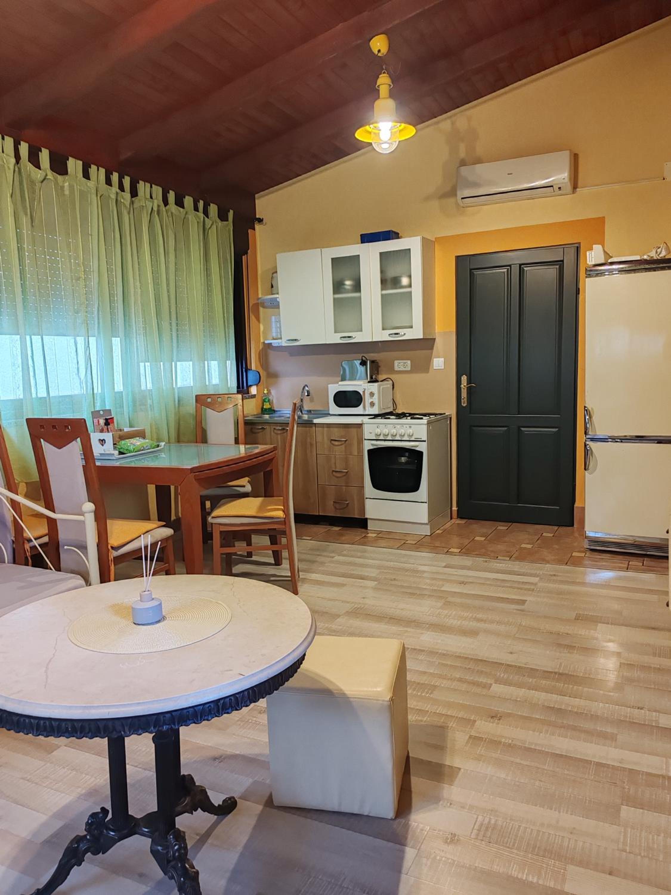 Slim apartmani