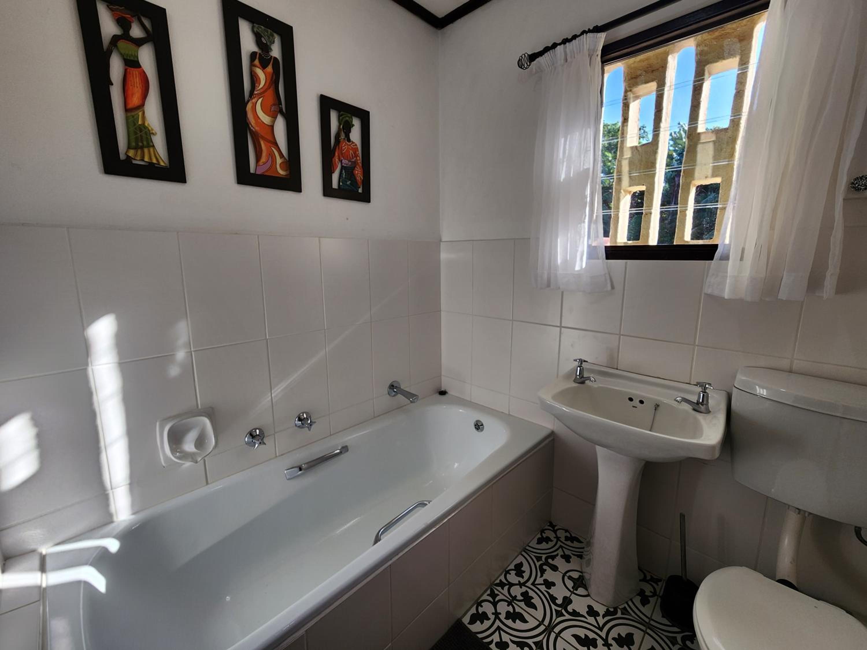 Photo 95