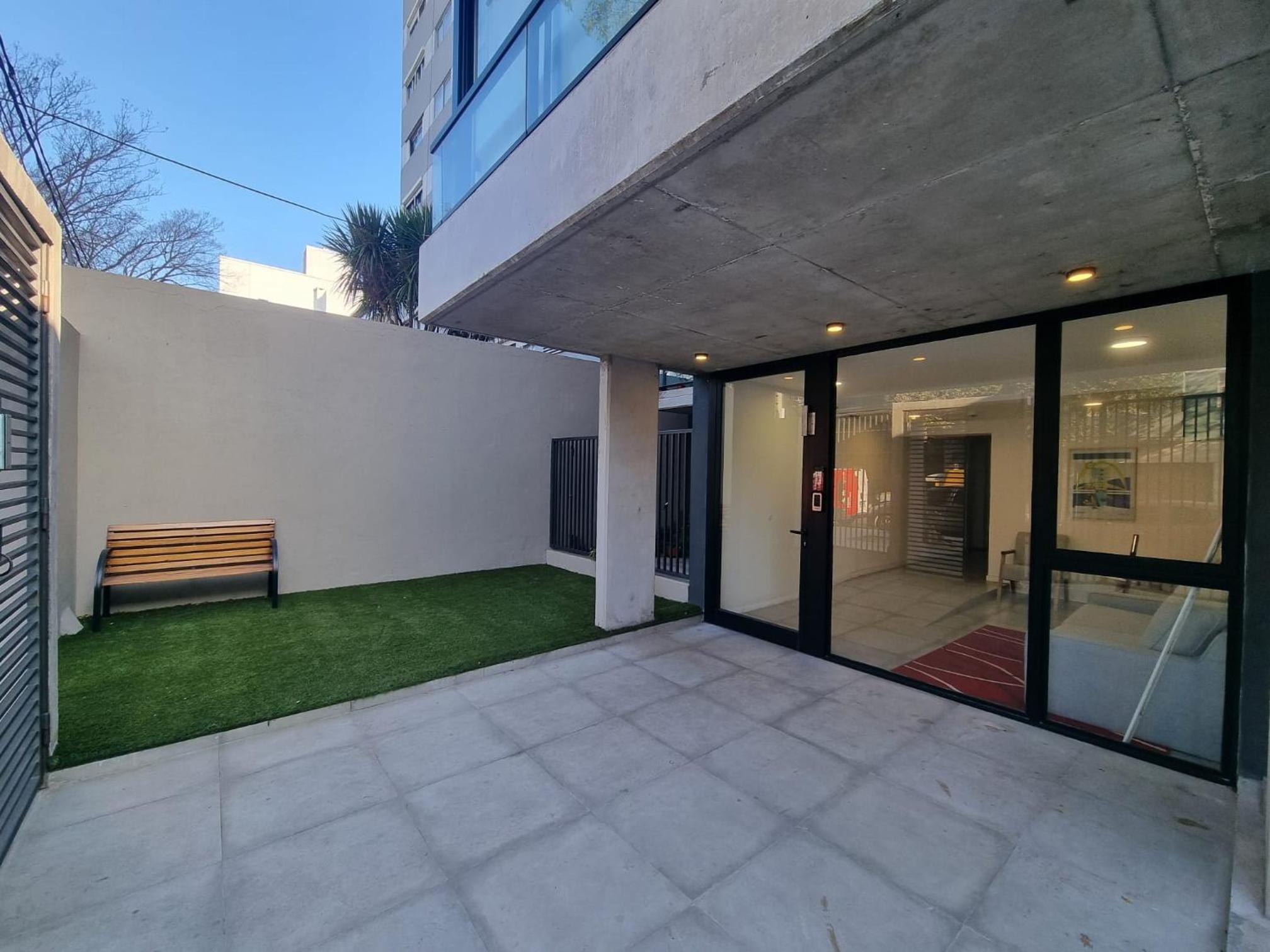 Moderno a 1 cuadra de Shopping y 4 Rambla view 4