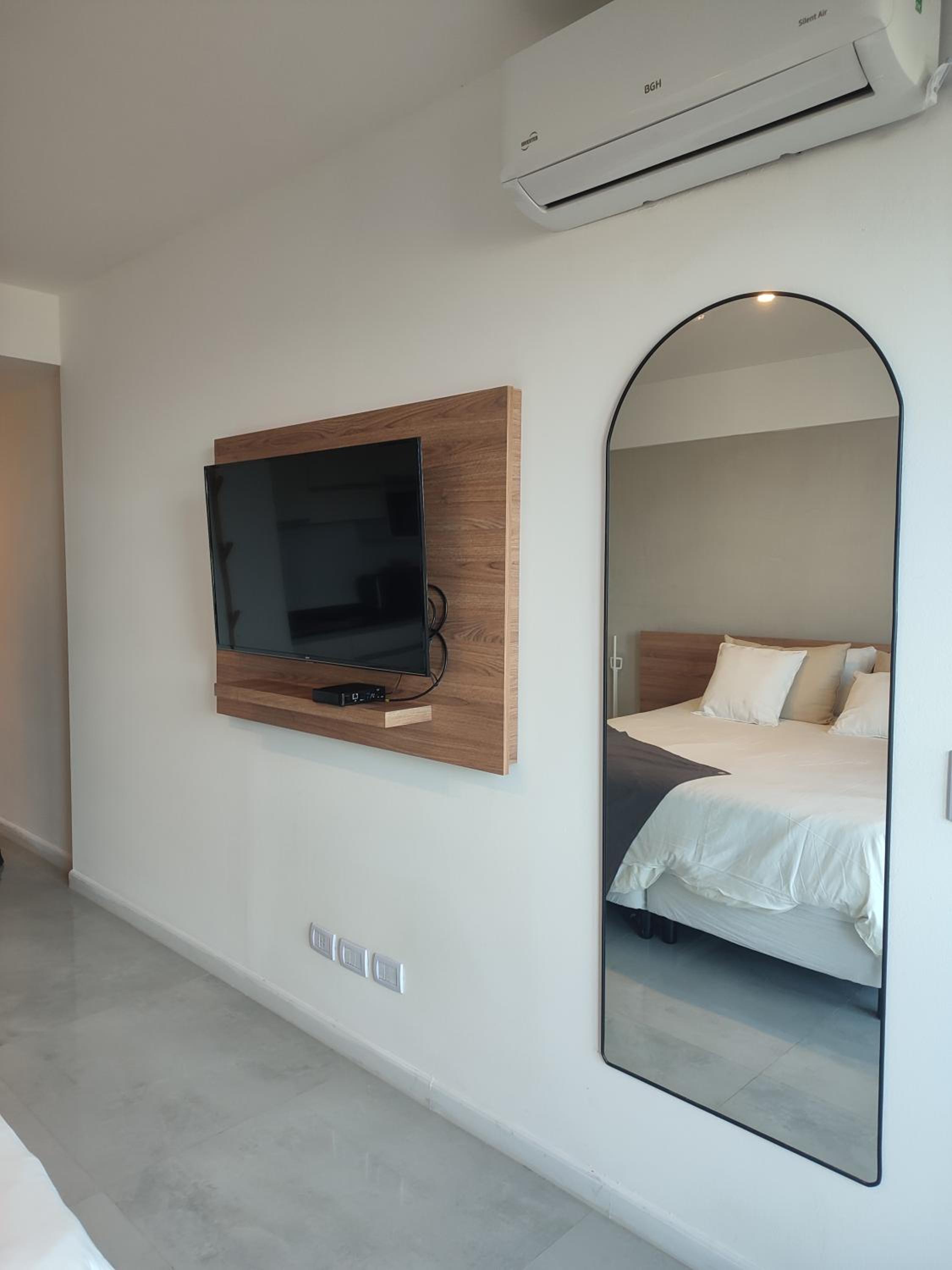 Brickell Aiby House
