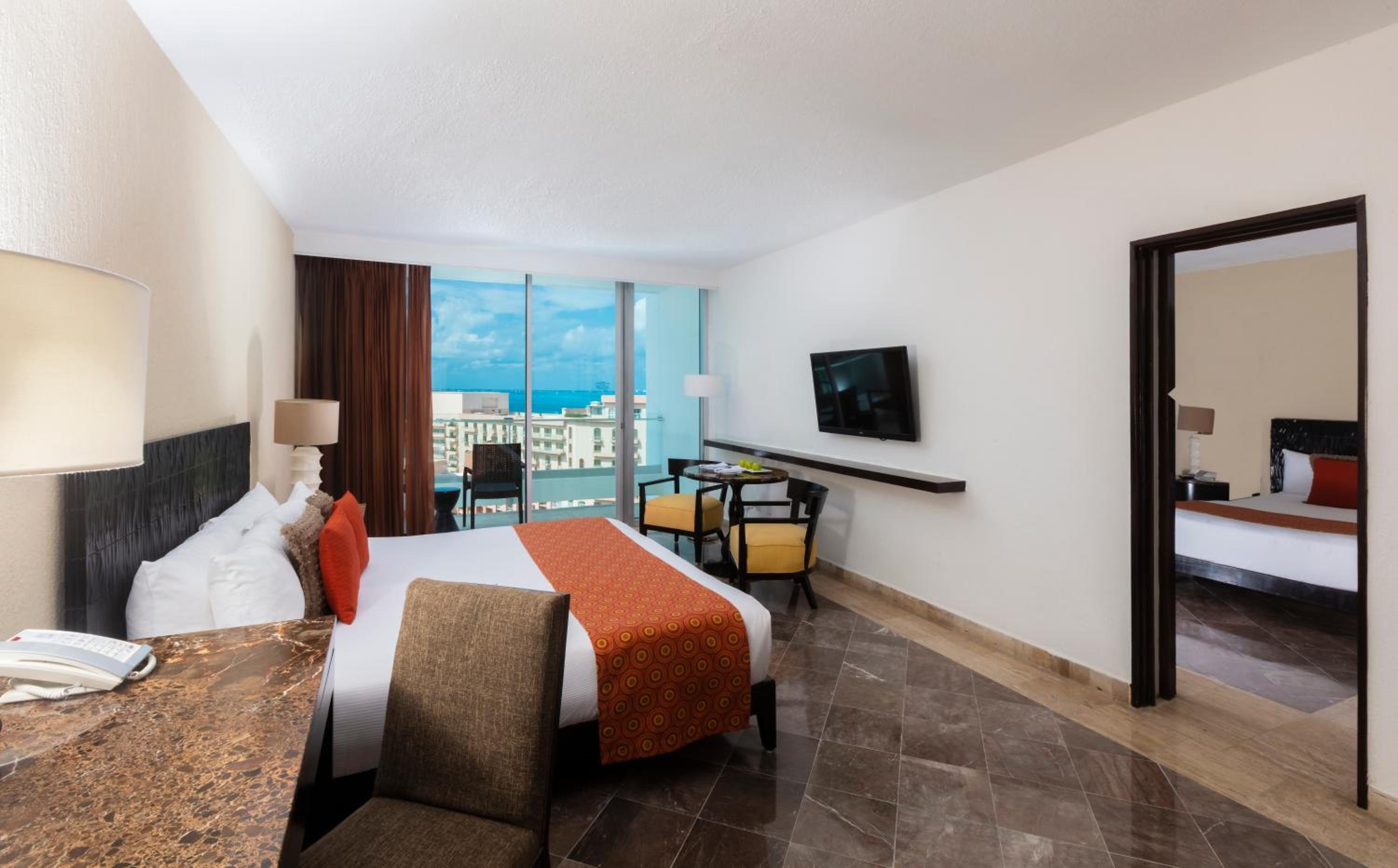 Krystal Grand Cancun All Inclusive