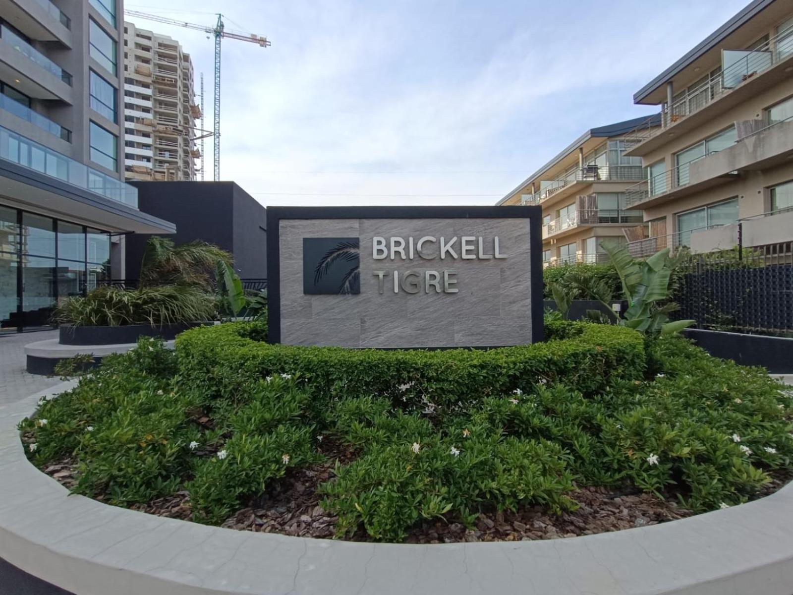 Brickell Aiby House