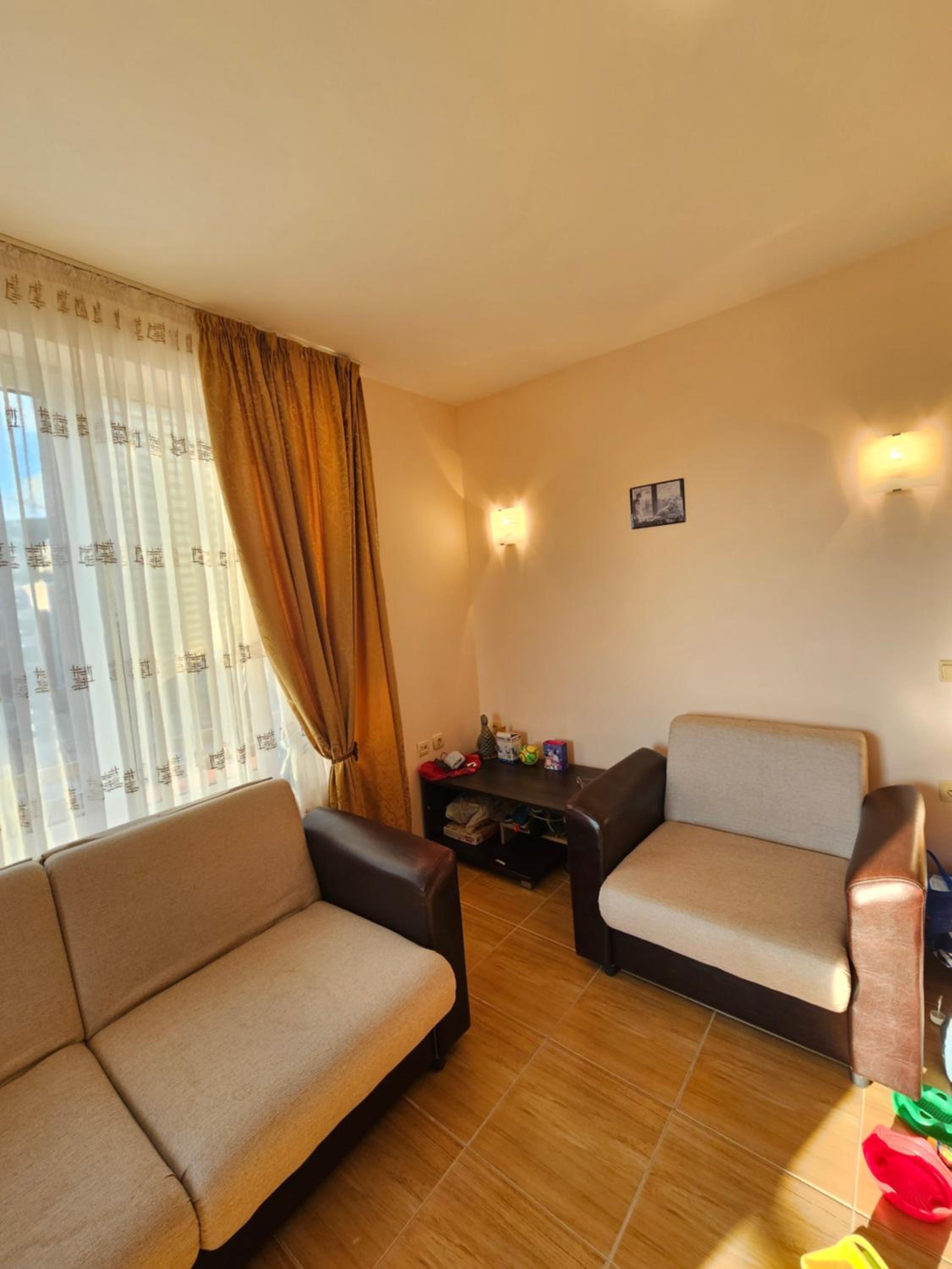 Apartments Anna on Saint Vlas
