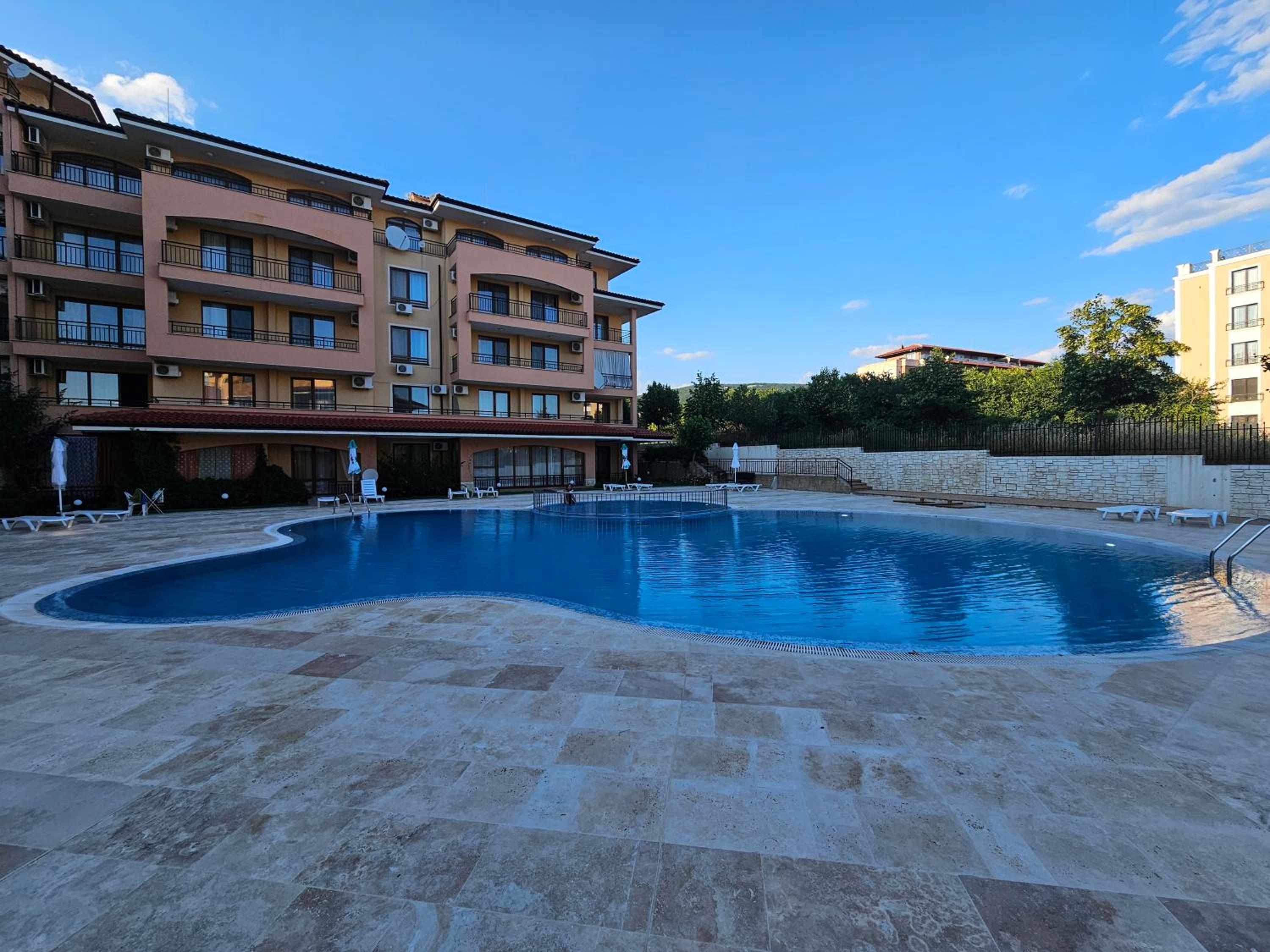 Apartments Anna on Saint Vlas