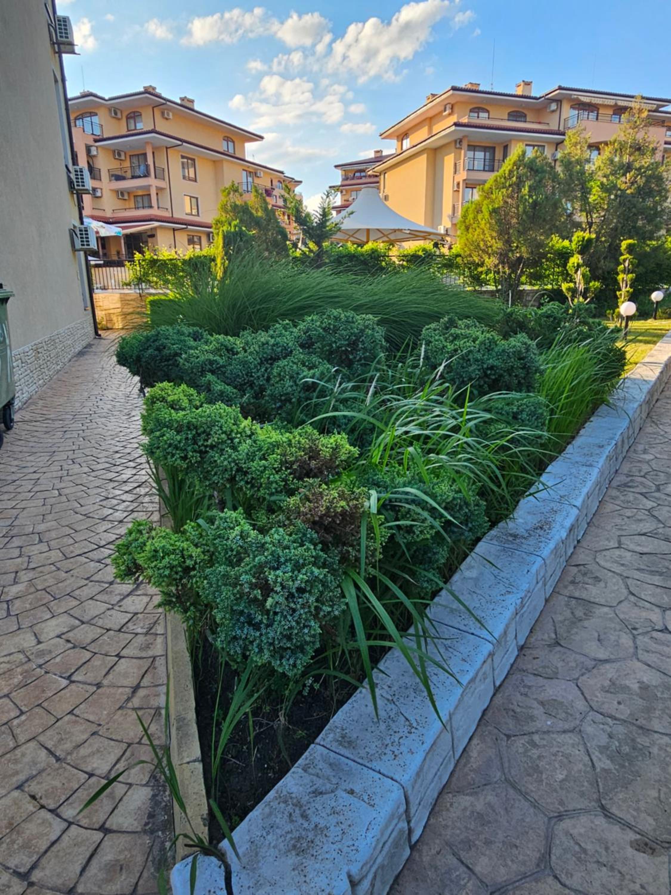 Apartments Anna on Saint Vlas
