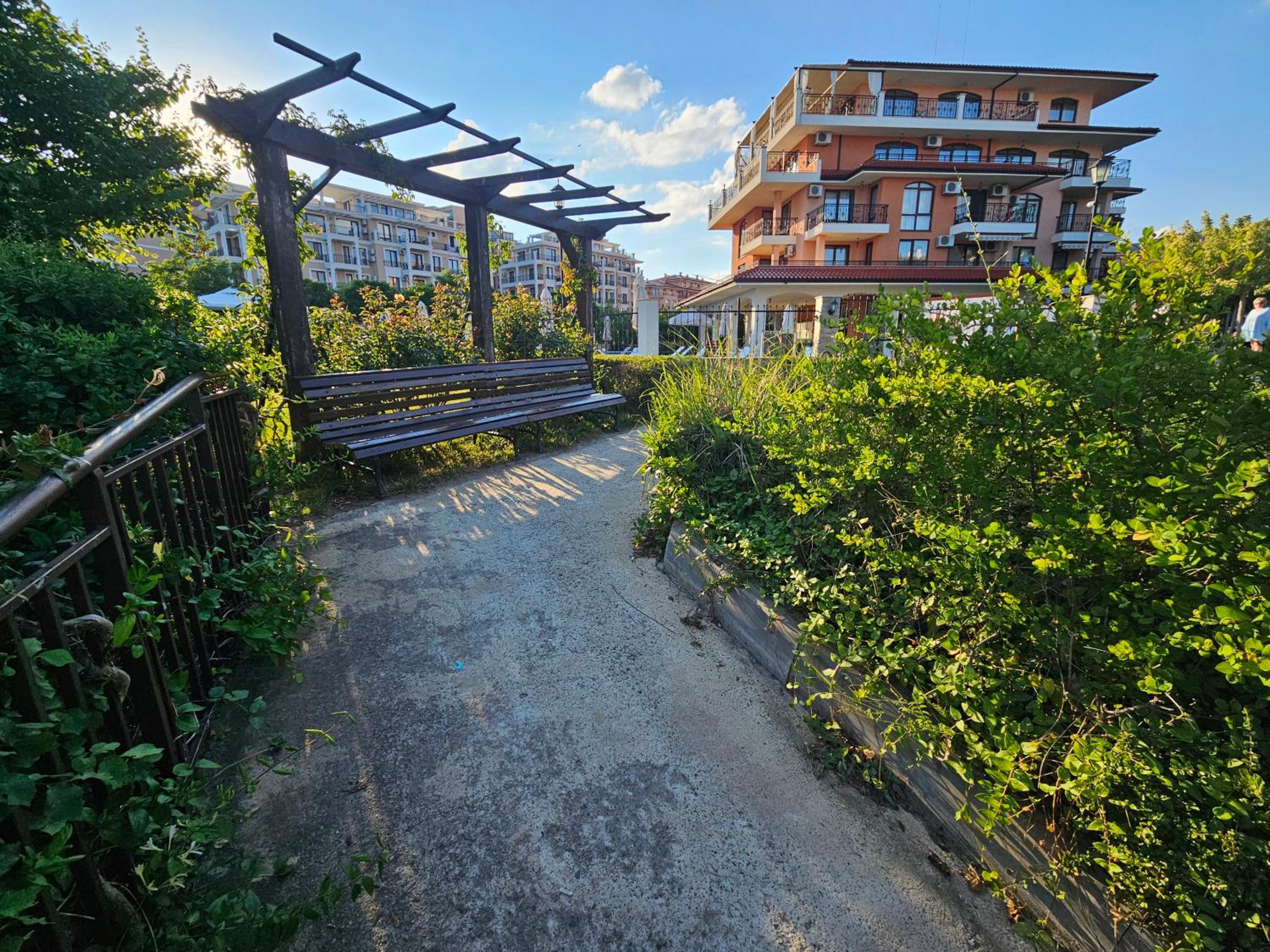 Apartments Anna on Saint Vlas