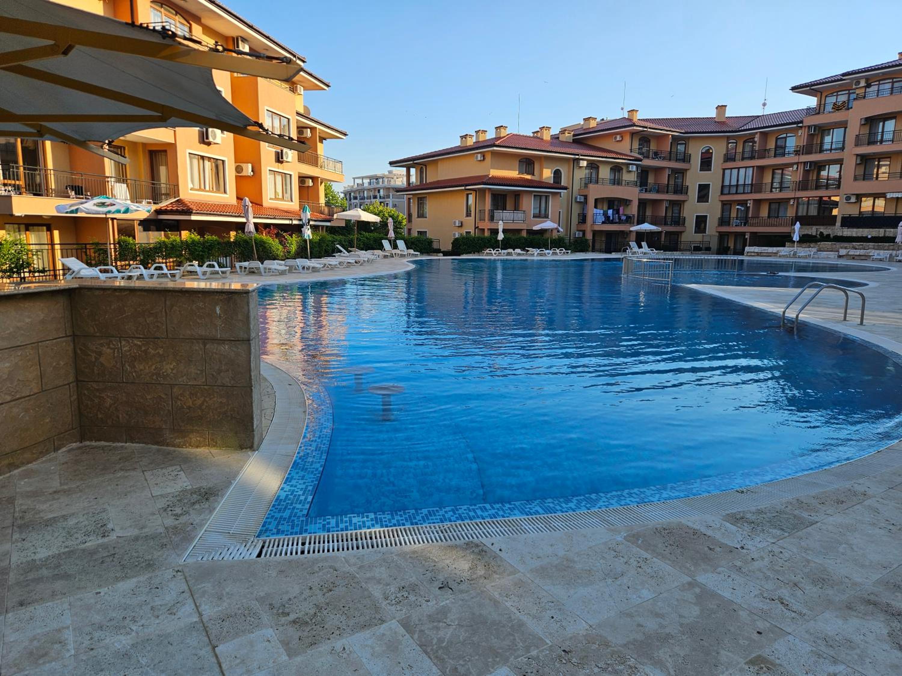 Apartments Anna on Saint Vlas