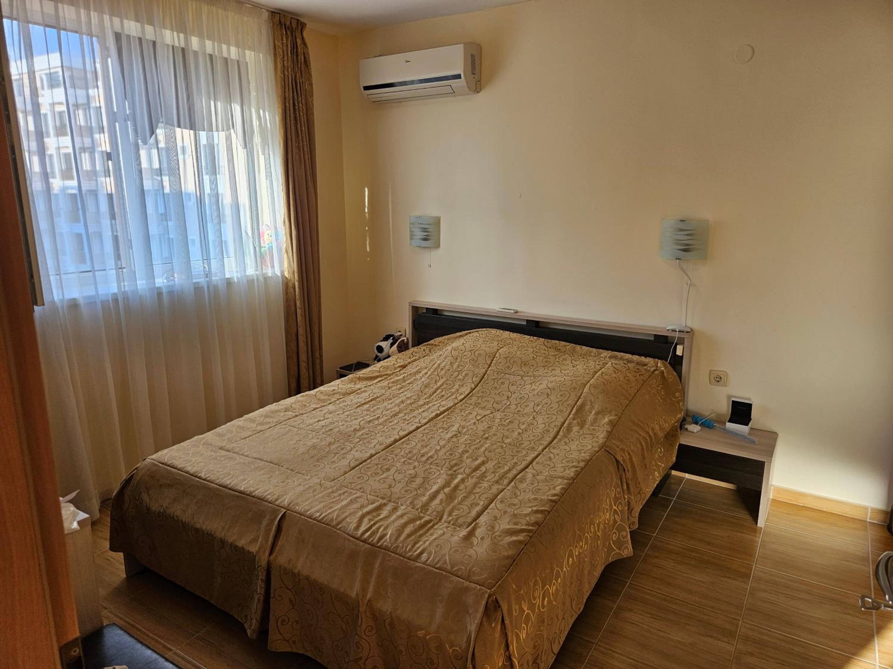 Apartments Anna on Saint Vlas