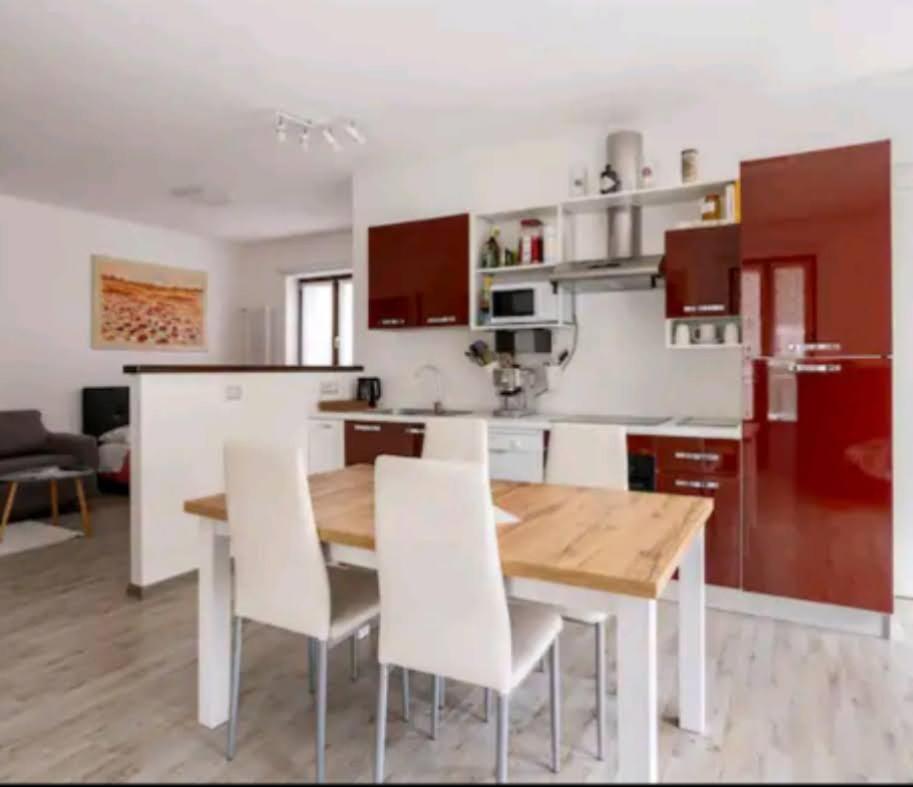 Iris home view 4