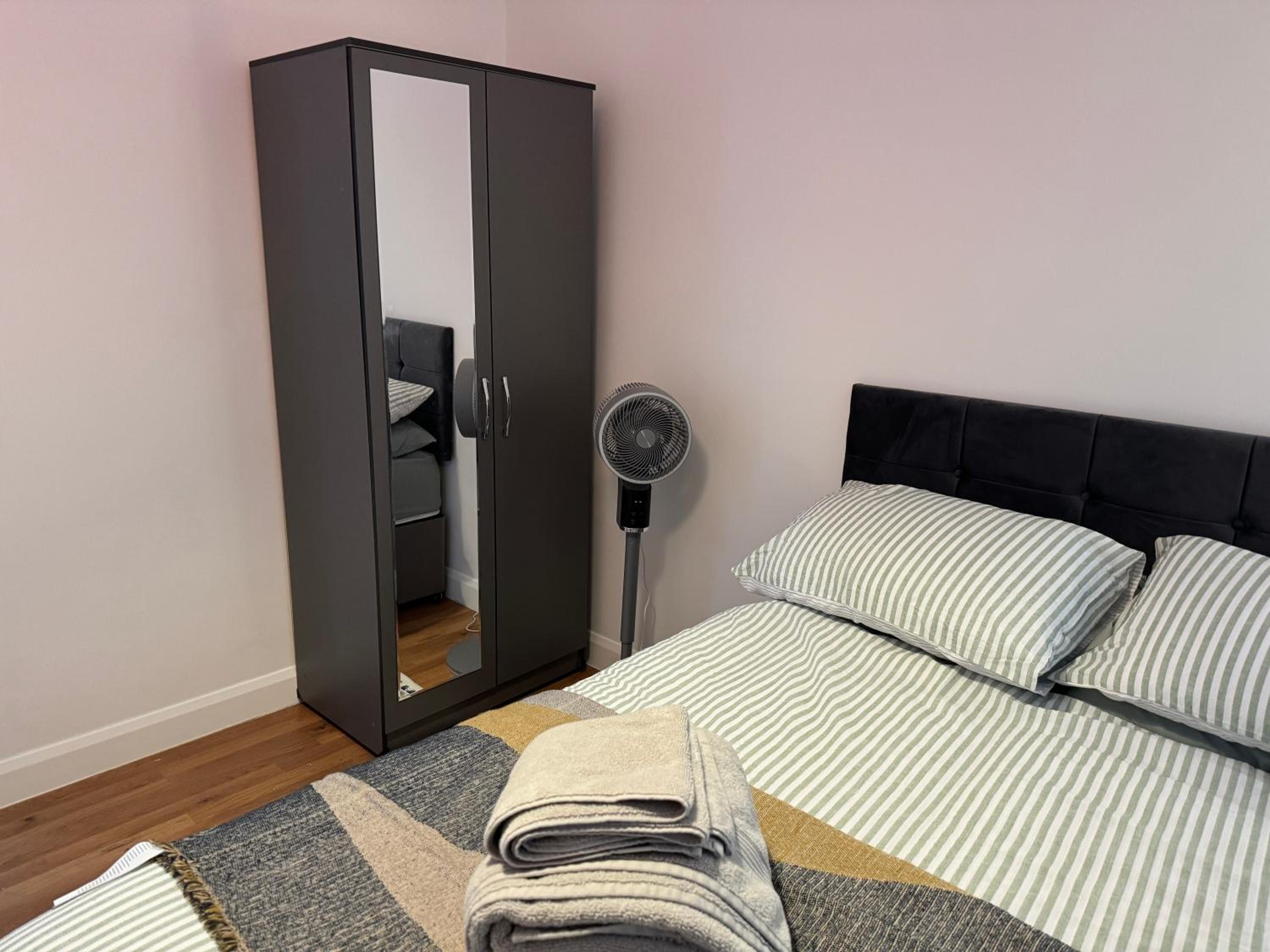 London Apartment