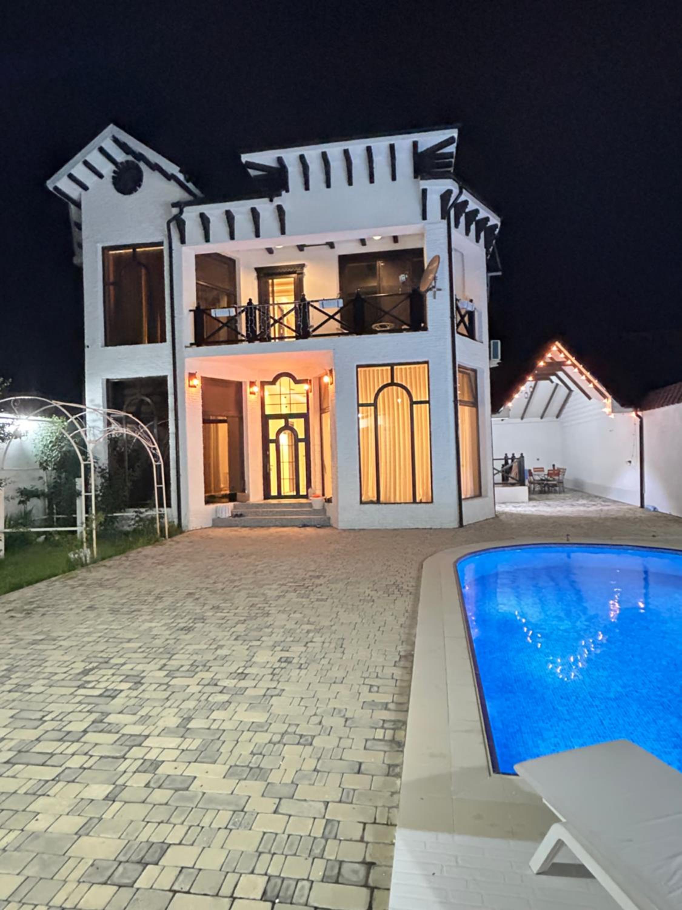 Gabala Rich Villa