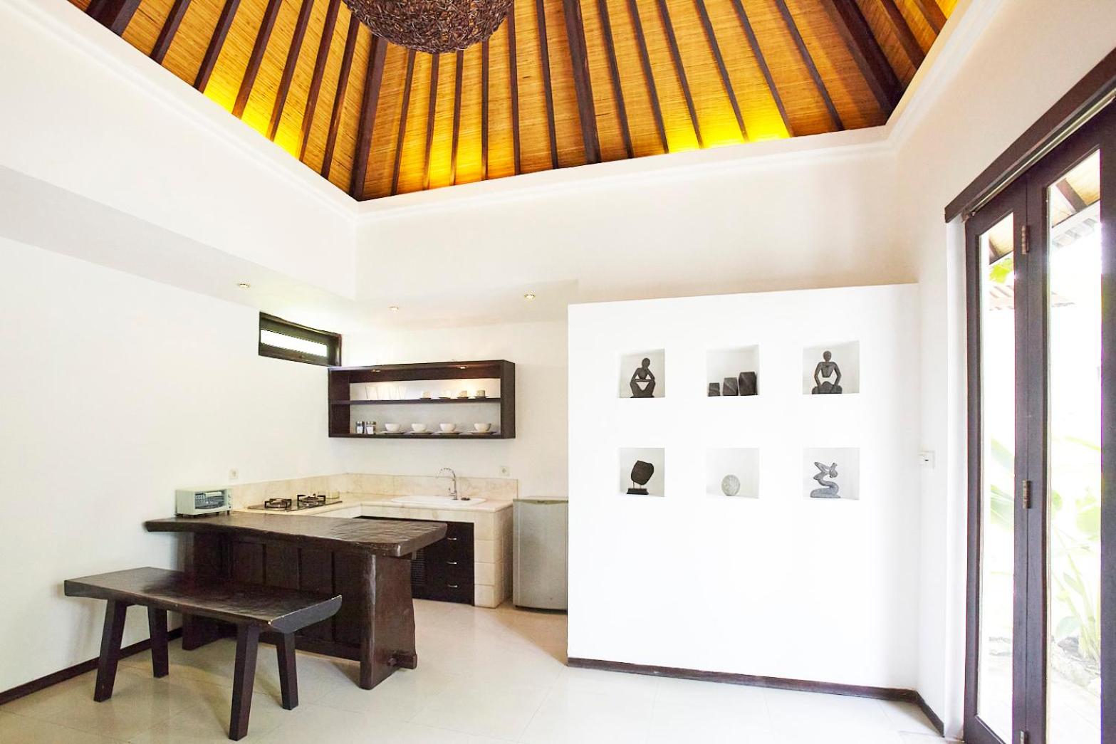 Artemis Villa Hotel