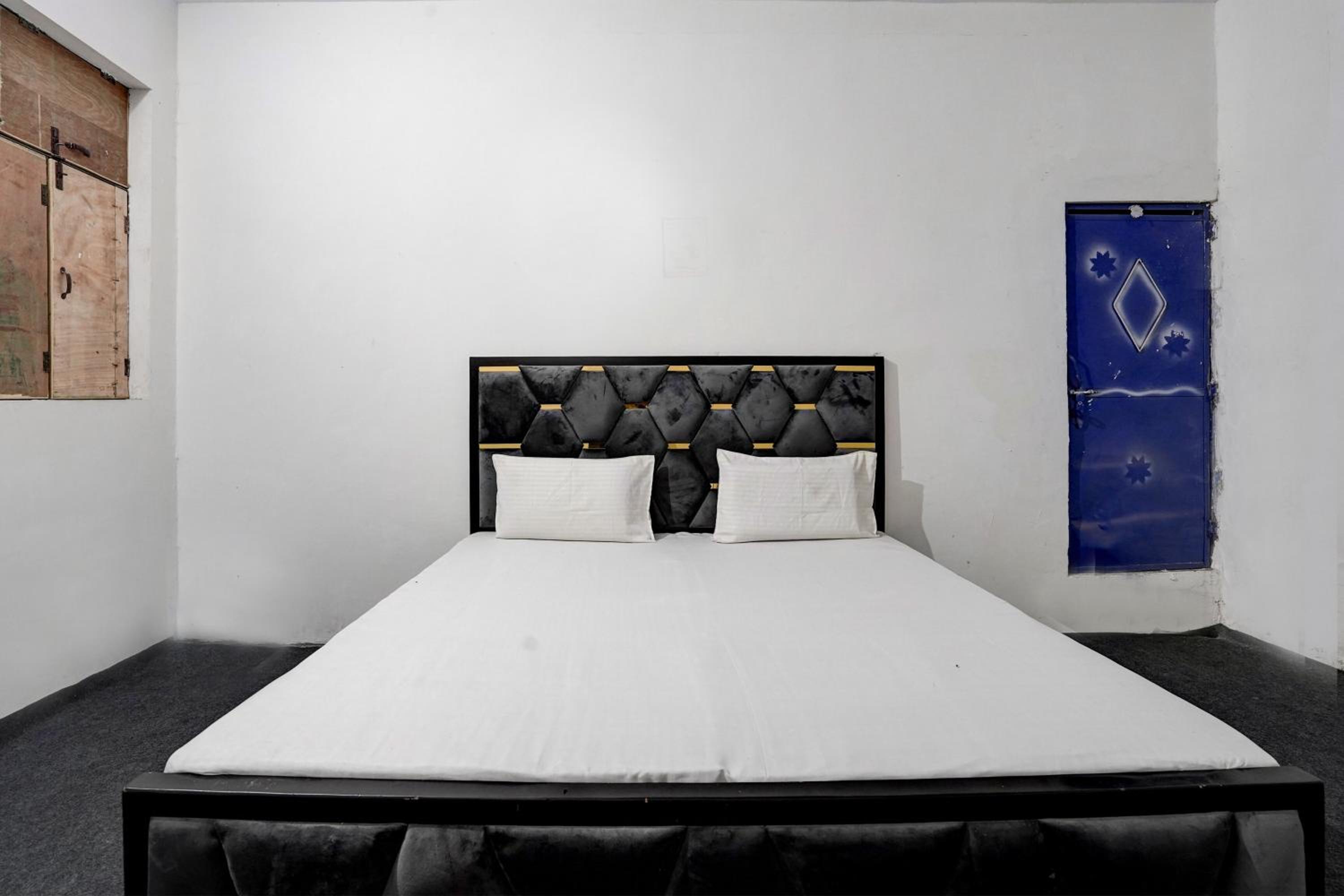 Hotel O New Diamond