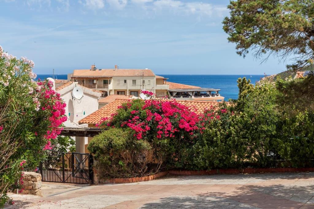 Residenza Turchese Abbamar Baja Sardinia