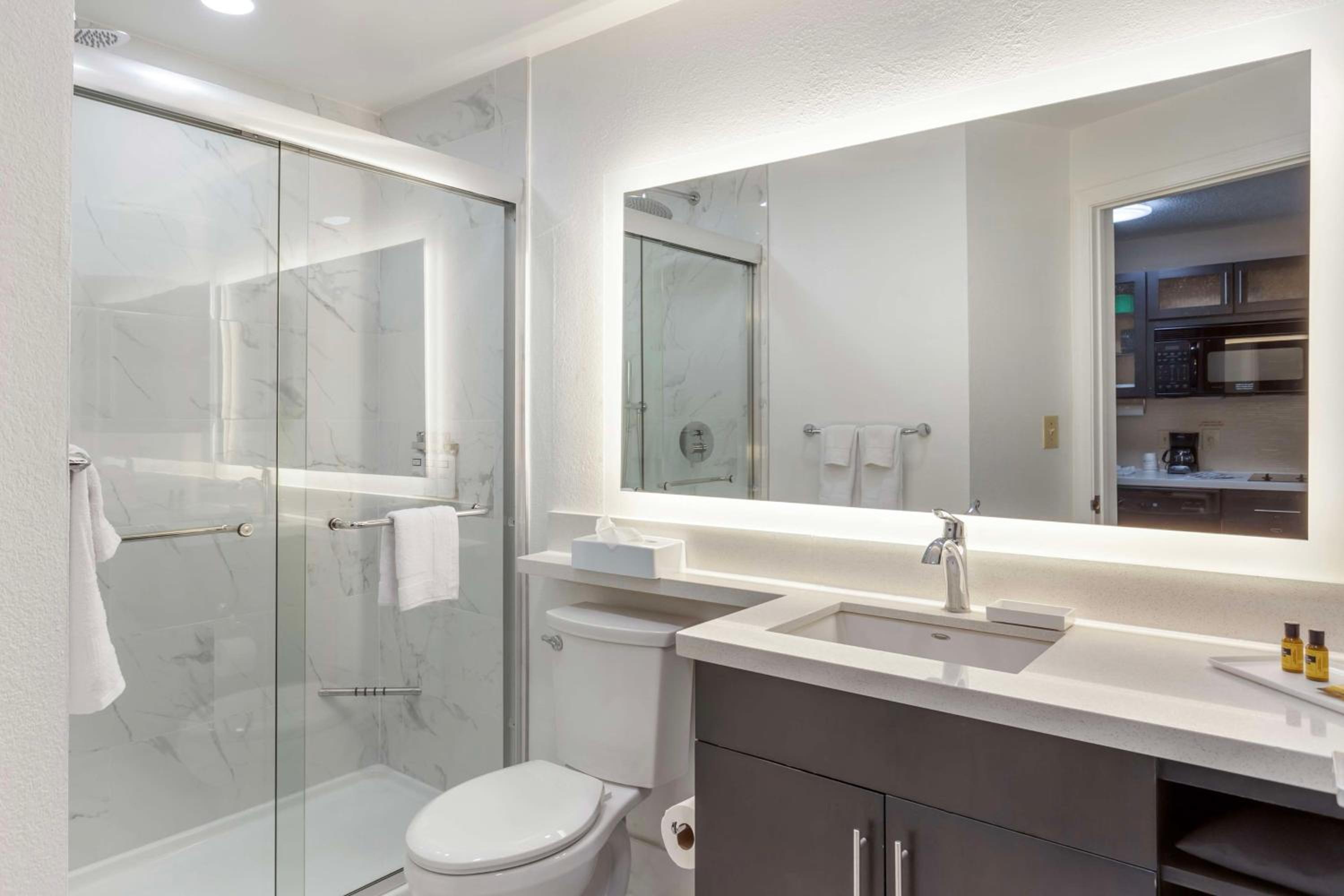 Executive Residency by Best Western Philadelphia-Willow Grove - Property Image 4