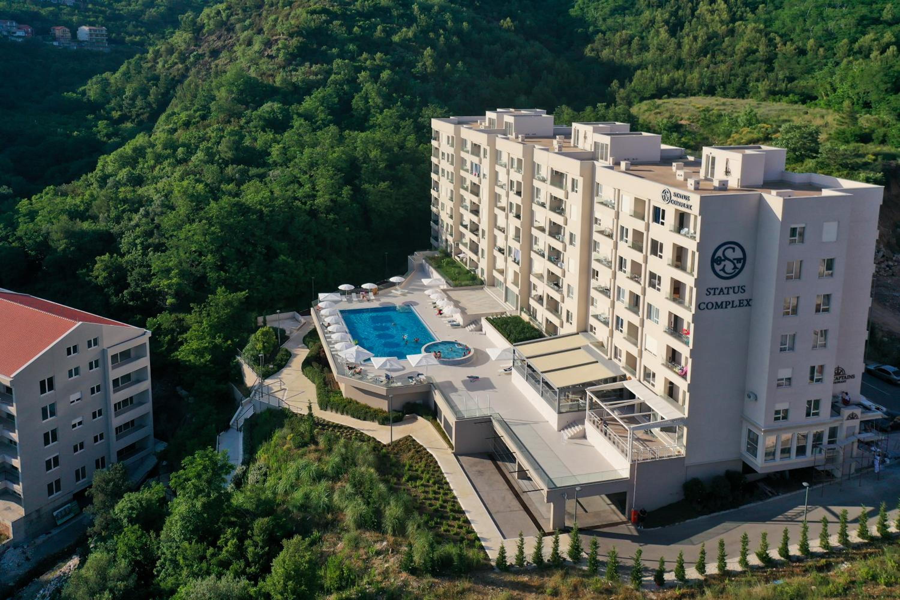 Status Bečići view 3