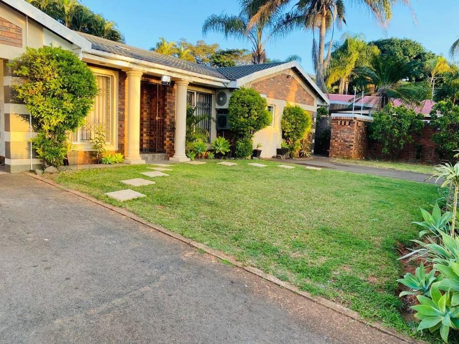 Hotel Tranquil Oasis Umhlanga KZN - Image 1