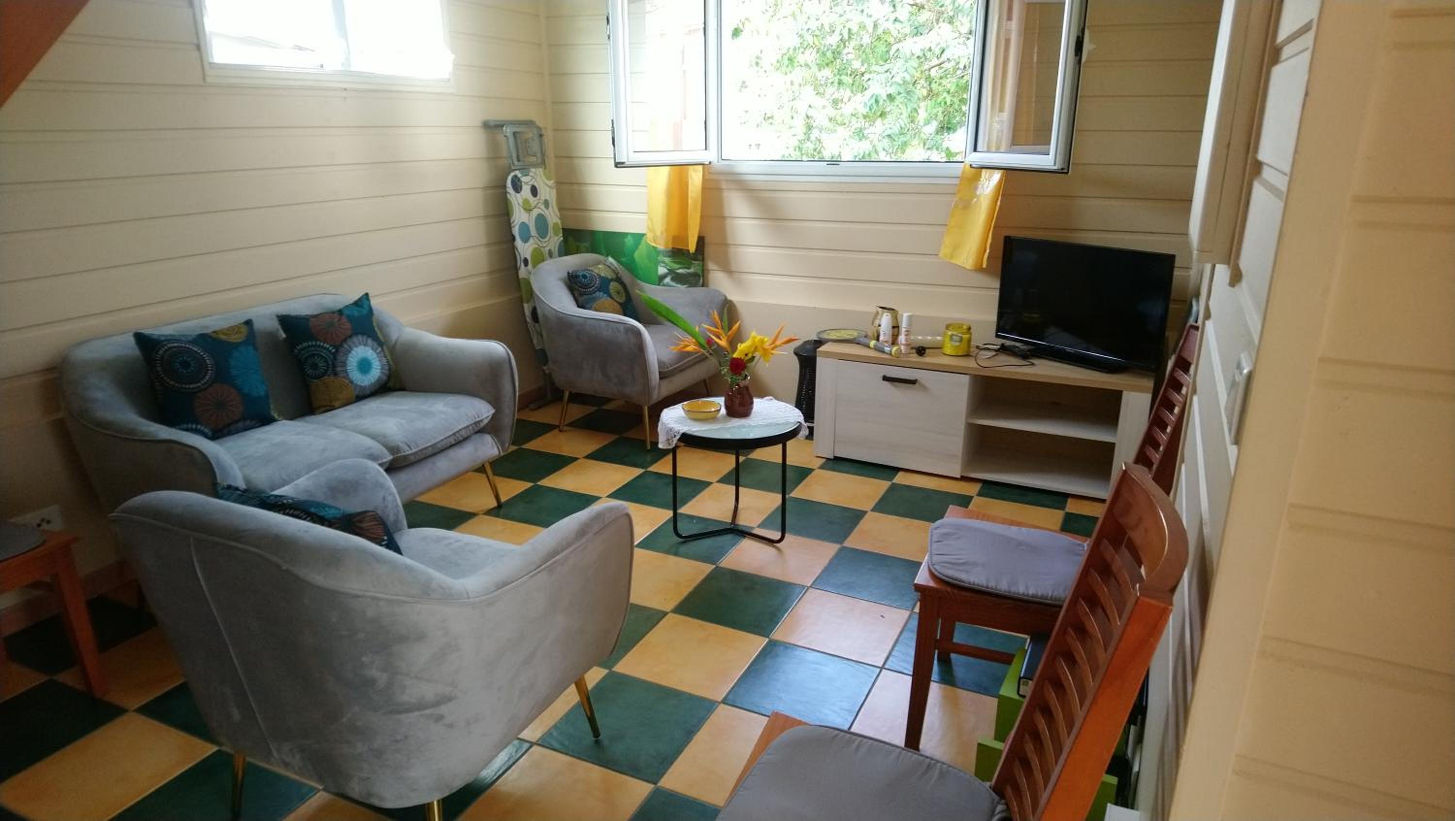 Photo 6