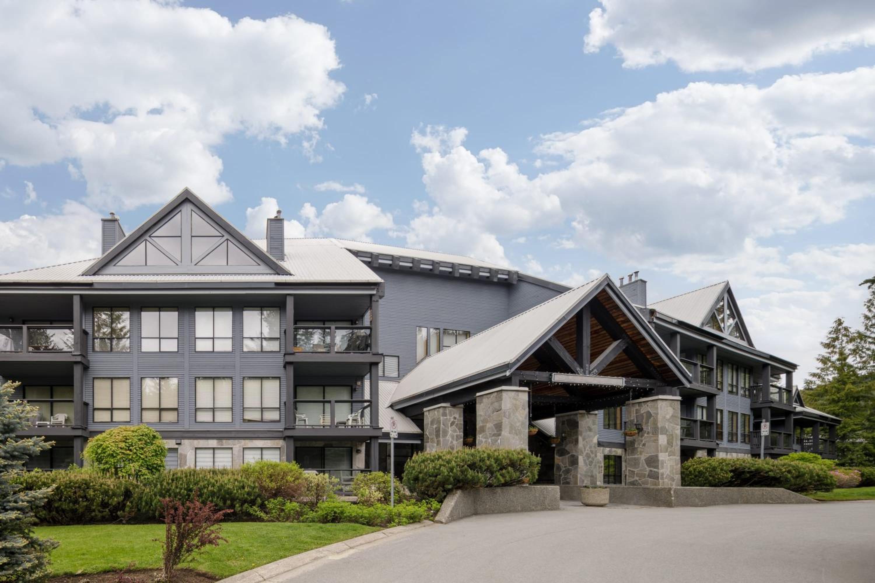 Spacious 3BR Condo in Whistler