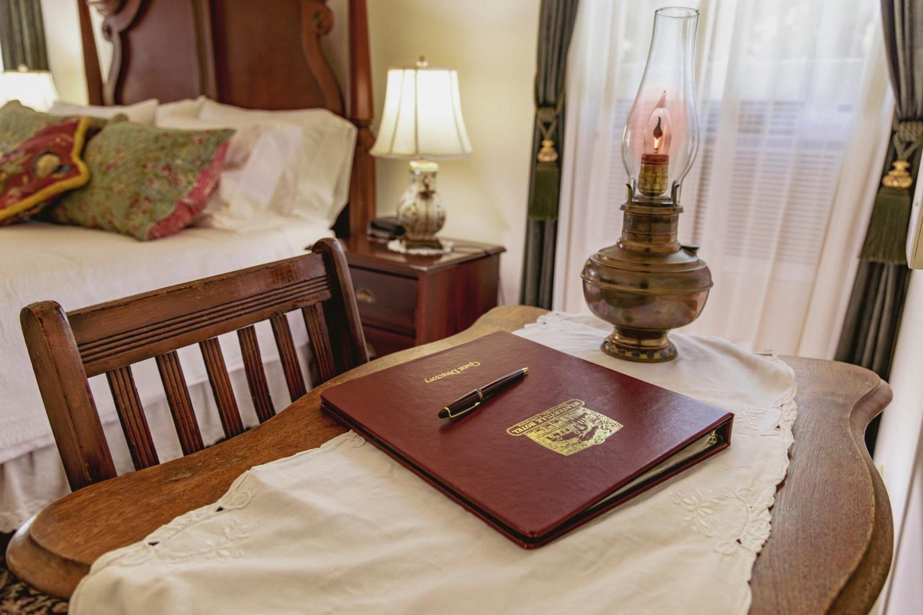 Weaverville Hotel
