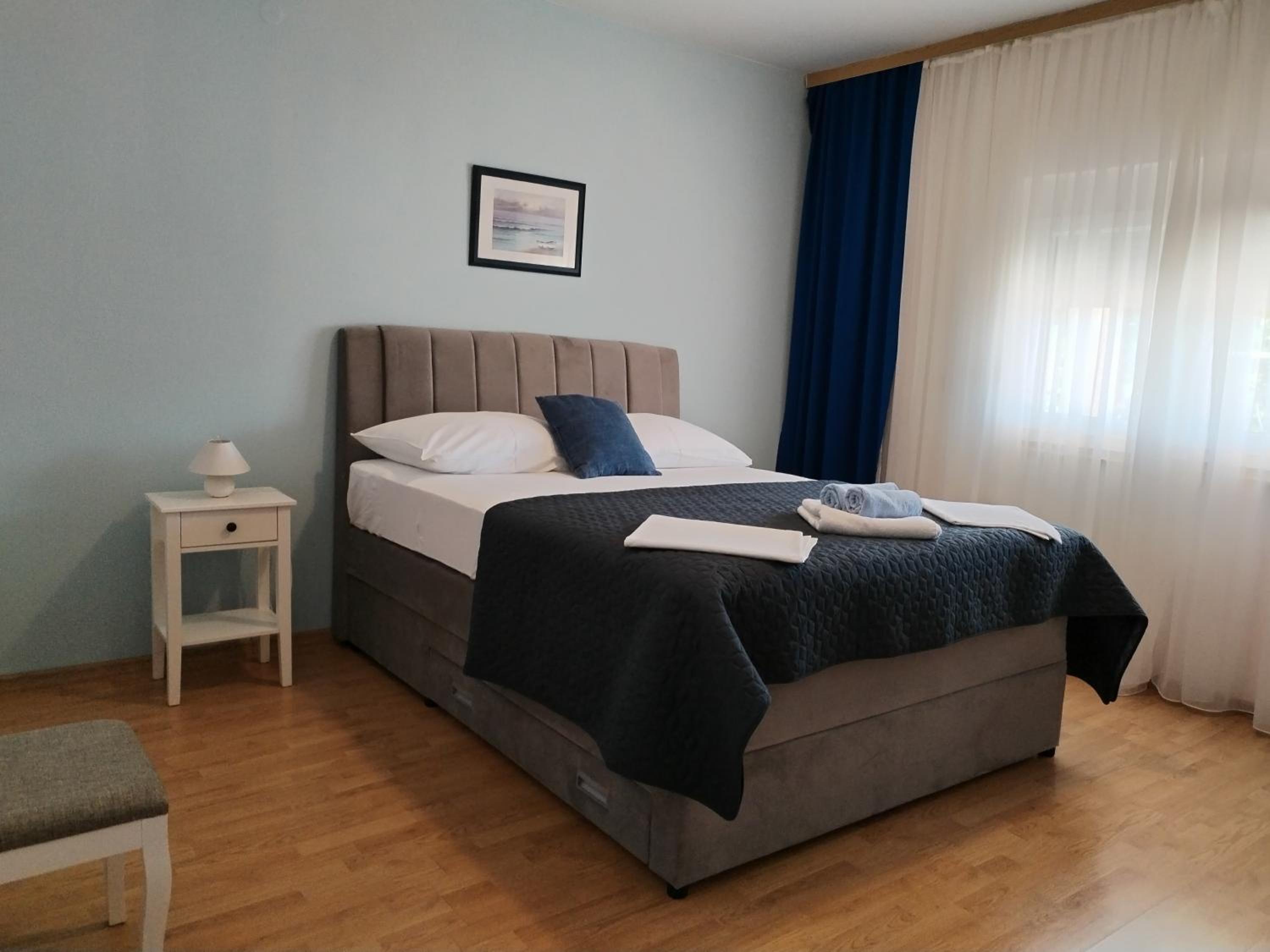 Apartments Gvacic