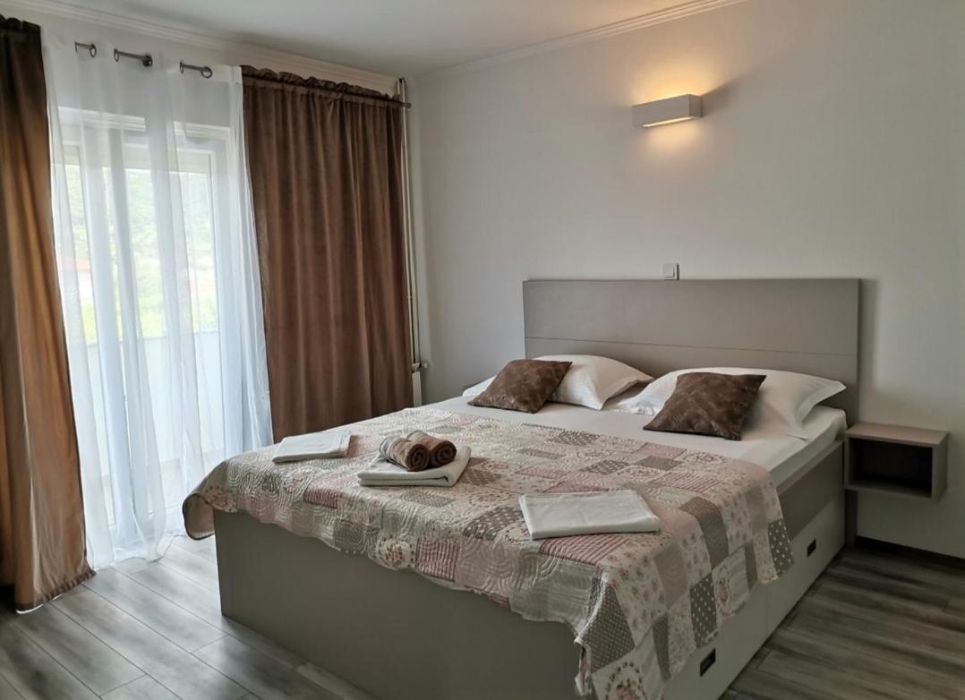 Apartments Gvacic