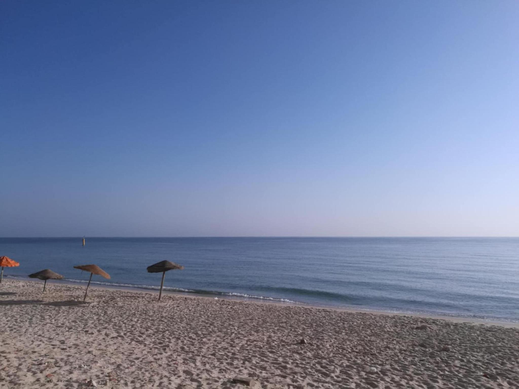 Pied dans l'Eau à Sousse méditerranéen