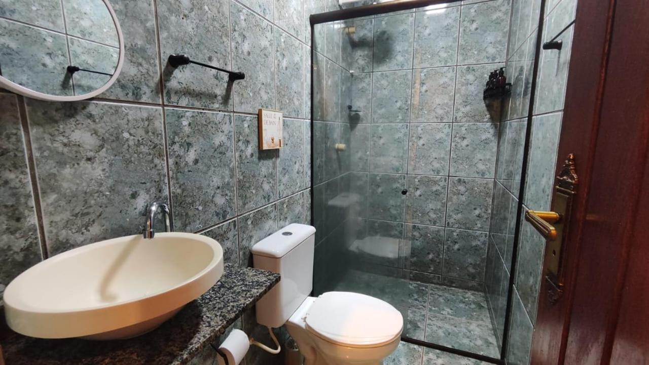 Linda casa no centro de Buzios 4