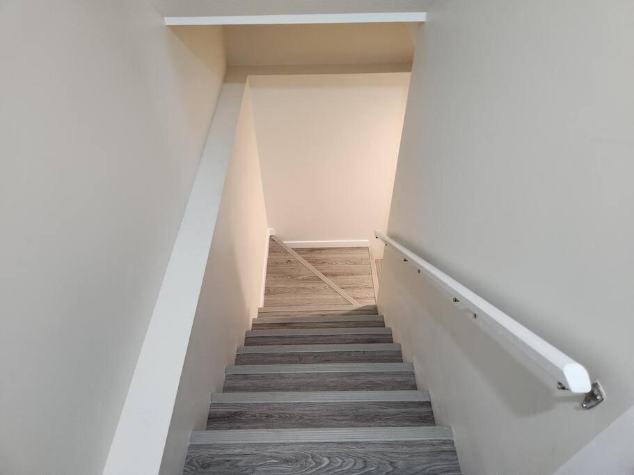 Cozy suite near Hospital, Stadium, Airport & RCMP