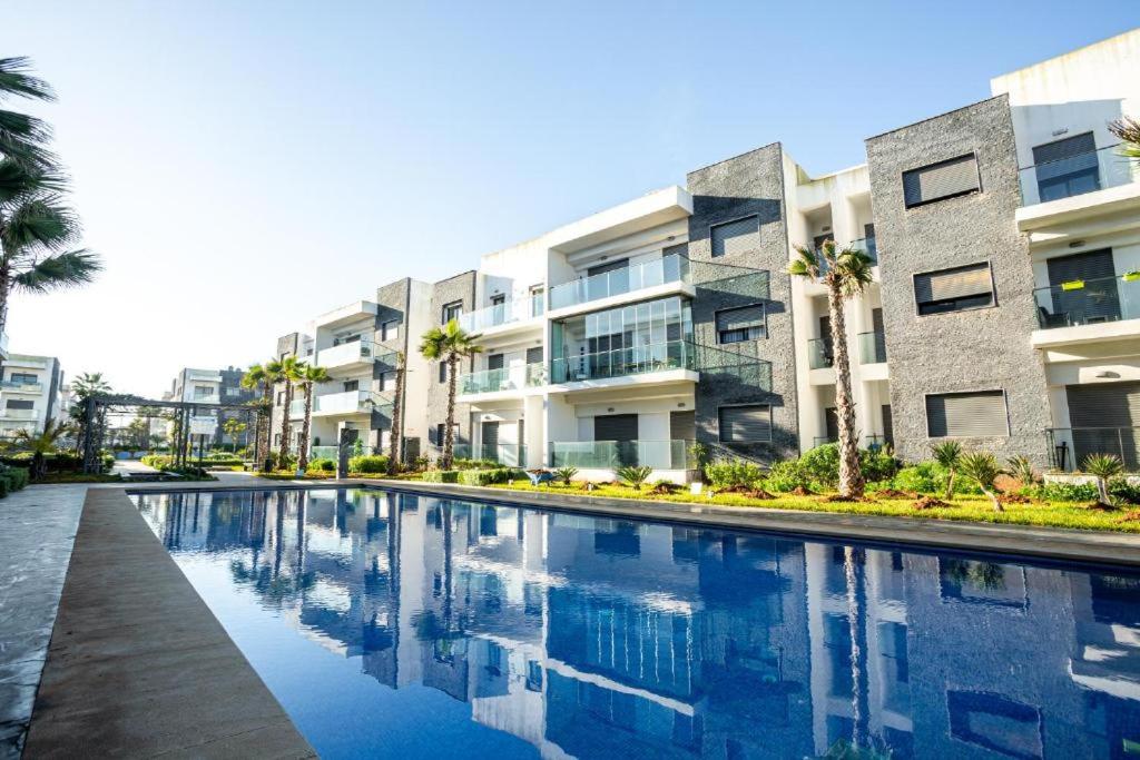 Garden Bay Beachfront Tamaris
